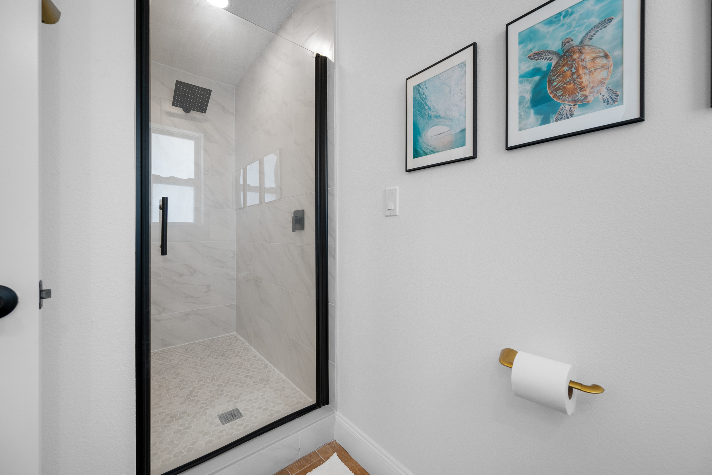 St Petersburg, Florida, 33707, United States, 3 Bedrooms Bedrooms, ,2 BathroomsBathrooms,Residential,For Sale,2034838