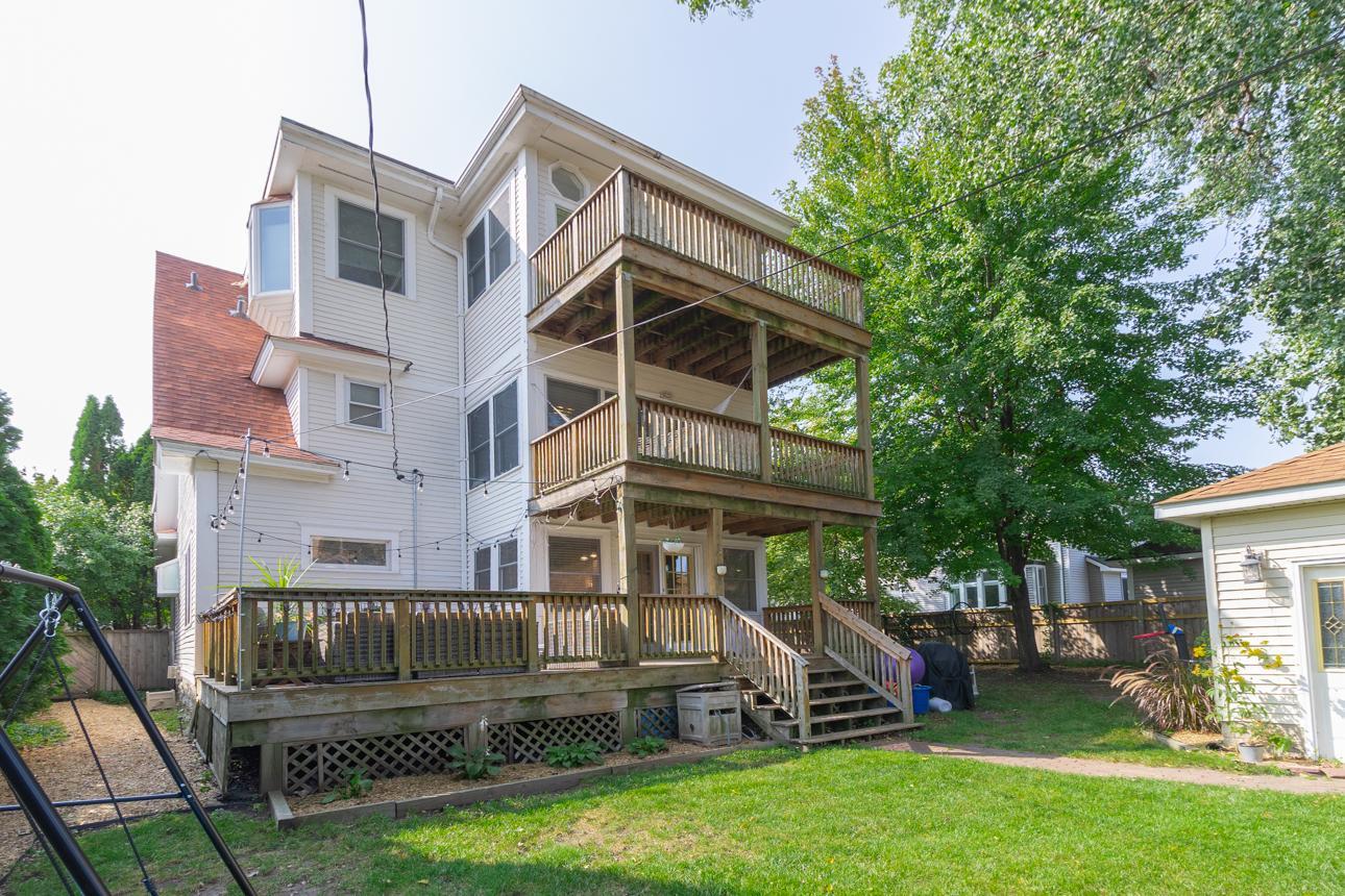 Saint Paul, Minnesota, 55104, United States, 5 Bedrooms Bedrooms, ,3 BathroomsBathrooms,Residential,For Sale,1947967