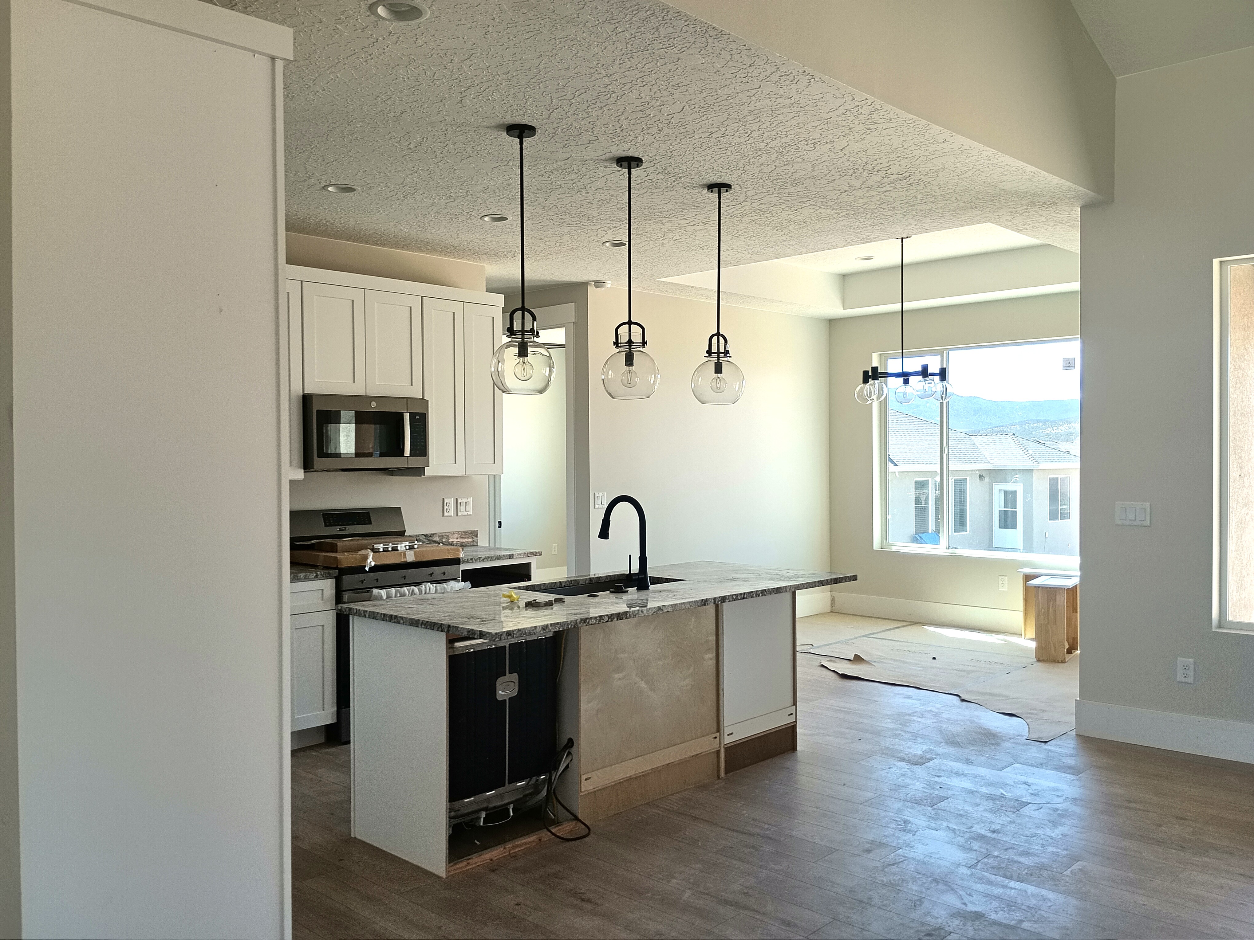 Cedar City, Utah, 84720, United States, 6 Bedrooms Bedrooms, ,4 BathroomsBathrooms,Residential,For Sale,1983360