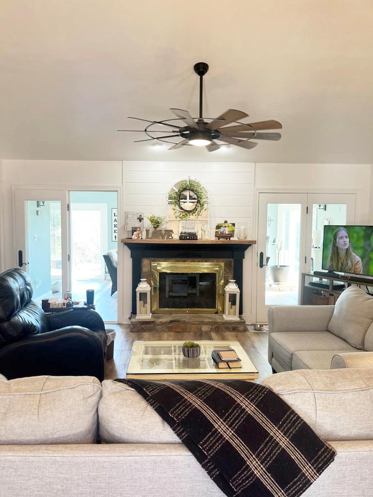 Hiawassee, Georgia, 30546, United States, 3 Bedrooms Bedrooms, ,2 BathroomsBathrooms,Residential,For Sale,1761717