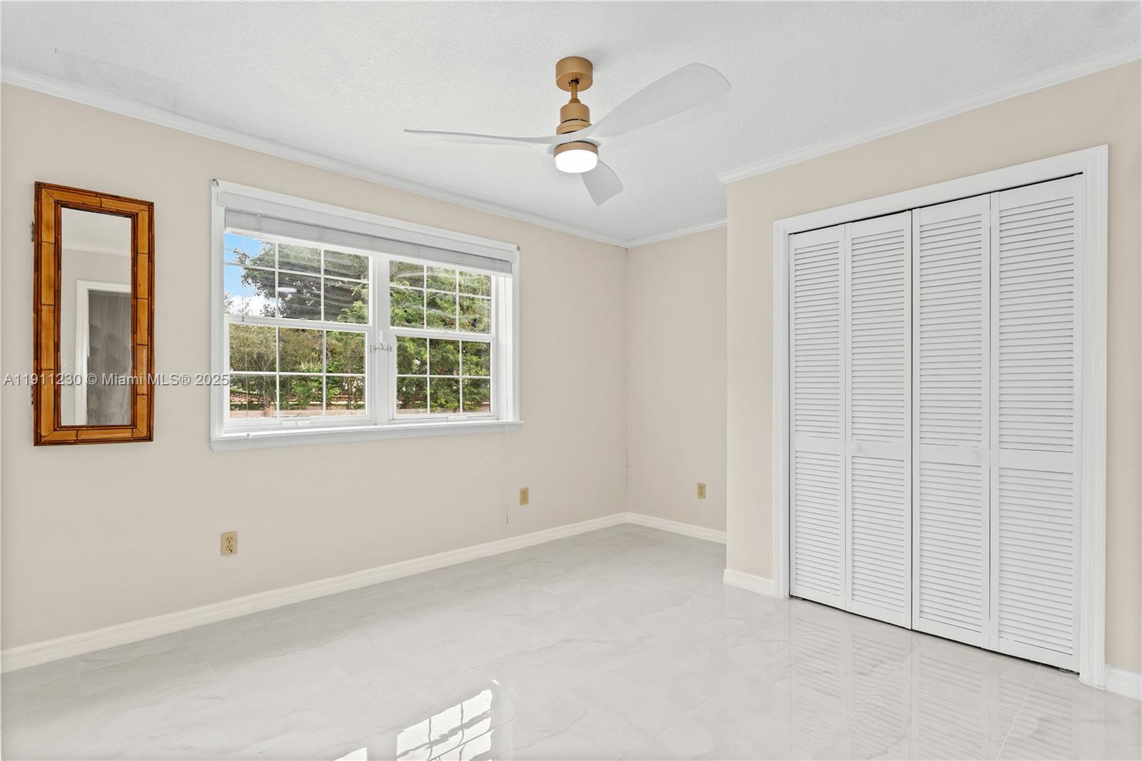 Davie, Florida, 33325, United States, 4 Bedrooms Bedrooms, ,3 BathroomsBathrooms,Residential,For Sale,1990882