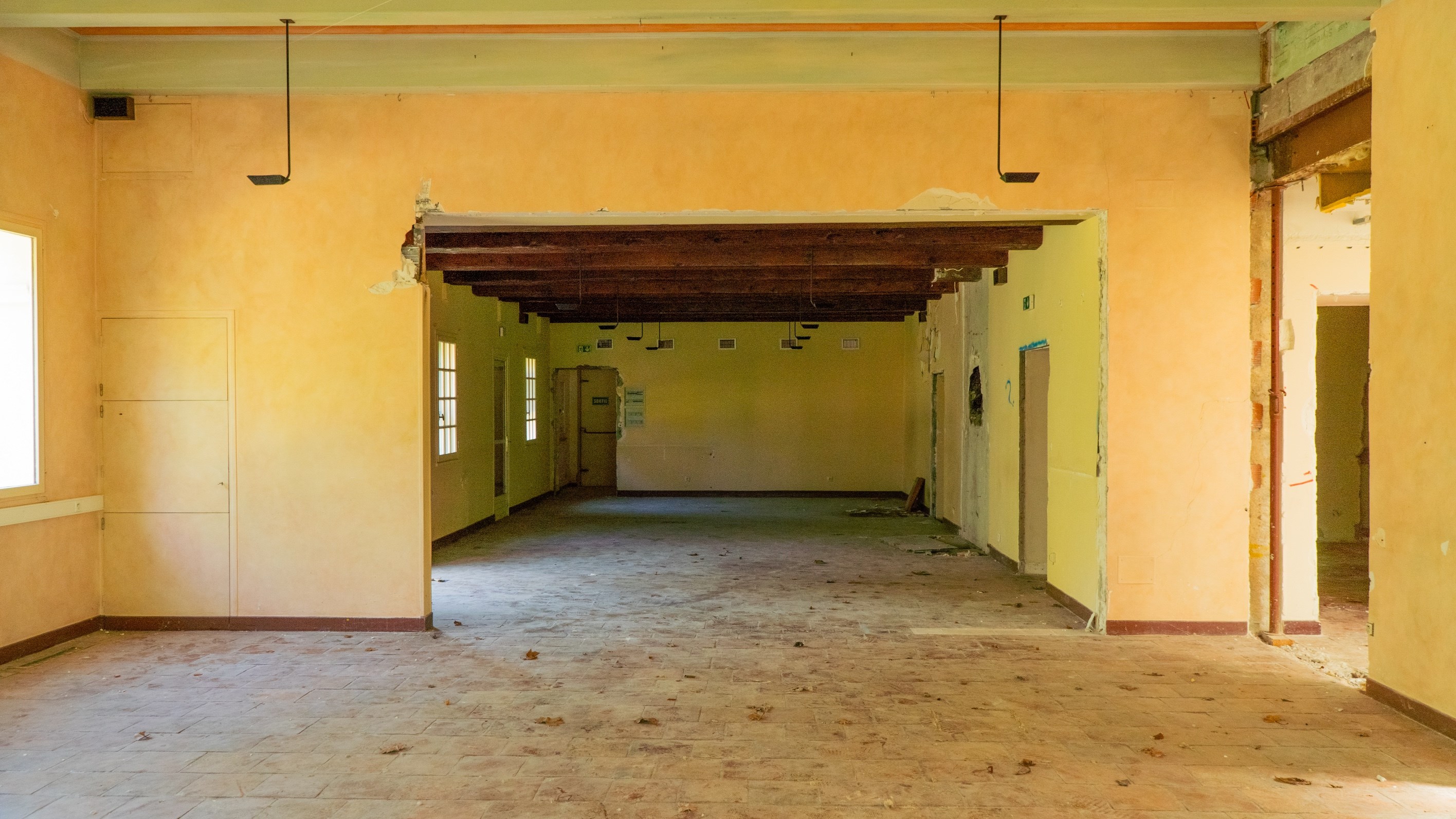 Multifunctional Property in the Heart of the Aix Countryside – Puyricard Area J… - 物件實景