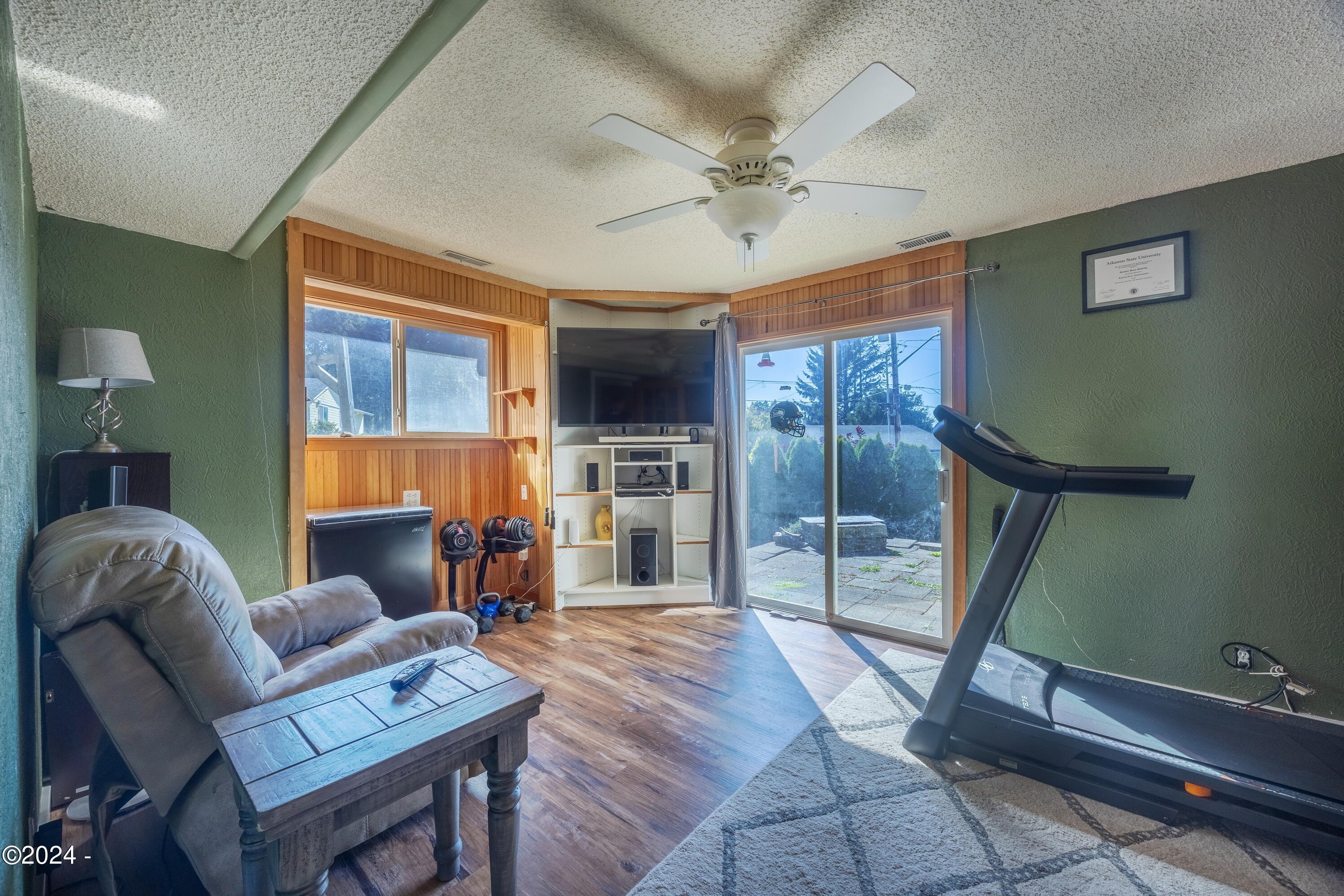 850 SE 31st, Lincoln City, Oregon, 97367, United States, 4 Bedrooms Bedrooms, ,2 BathroomsBathrooms,Residential,For Sale,850 SE 31st,1637852