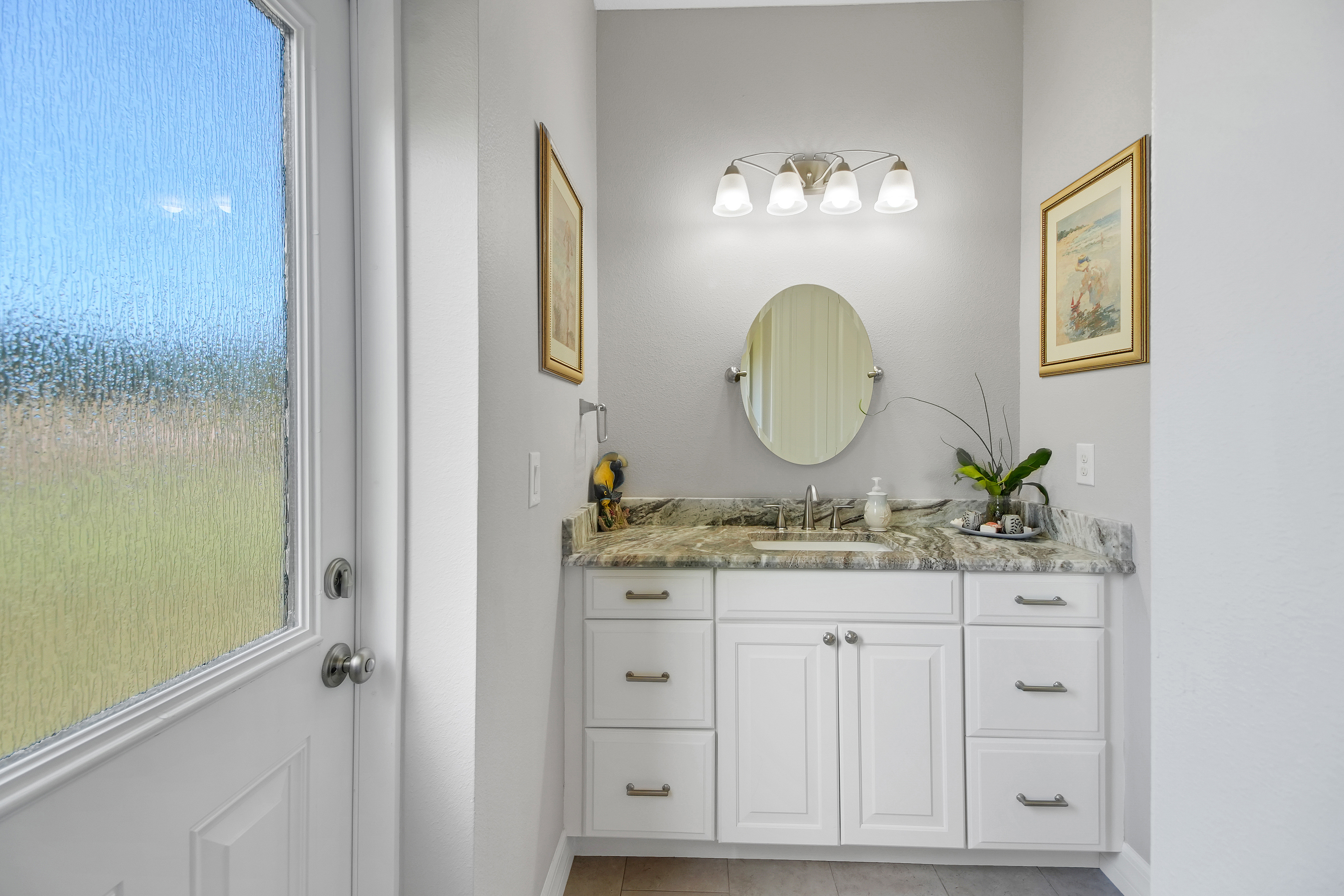 Lady Lake, Florida, 32159, United States, 4 Bedrooms Bedrooms, ,3 BathroomsBathrooms,Residential,For Sale,2005730