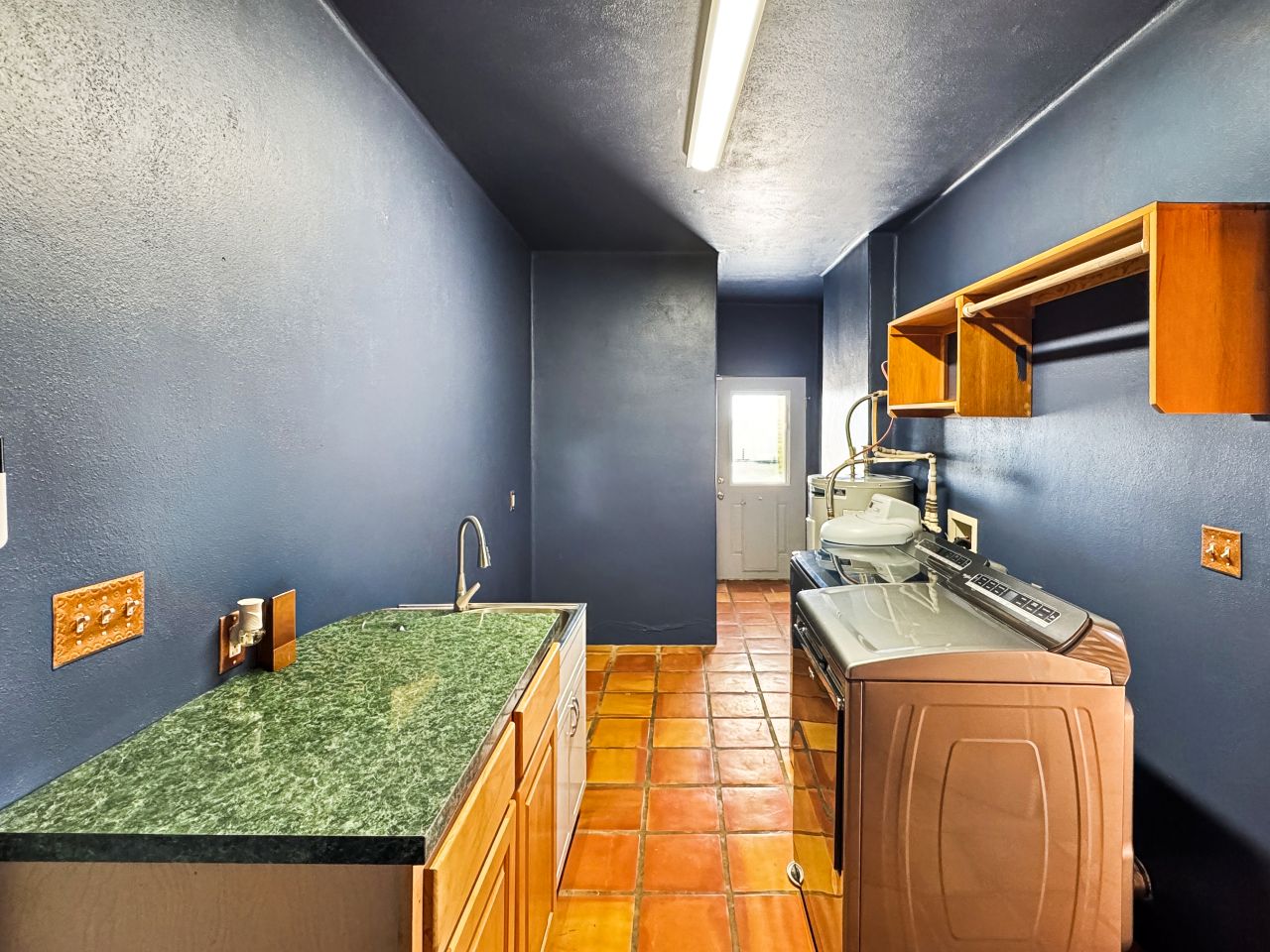 Carlsbad, New Mexico, 88220, United States, 4 Bedrooms Bedrooms, ,3 BathroomsBathrooms,Residential,For Sale,1973725