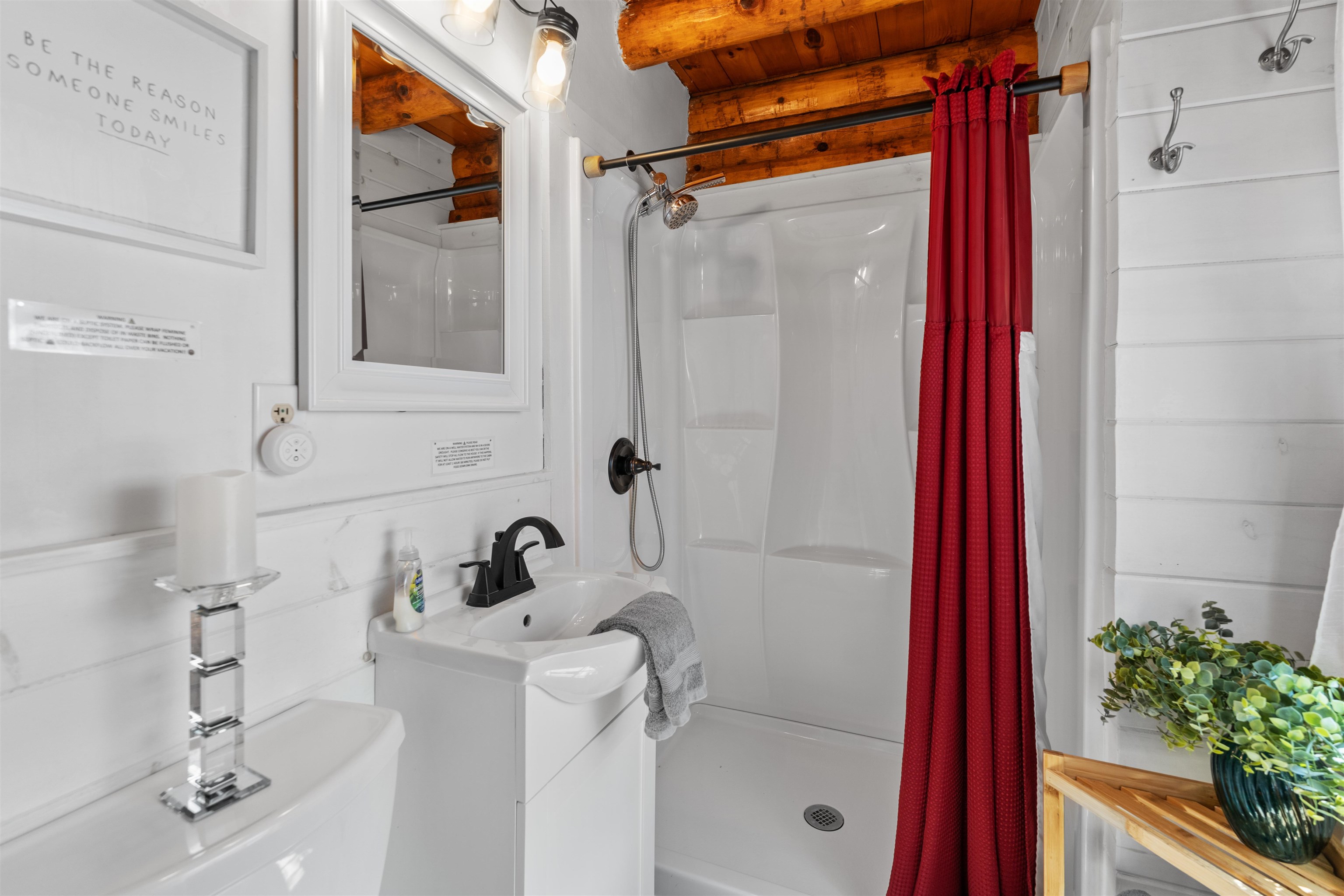 Alton, New Hampshire, 03810, United States, 4 Bedrooms Bedrooms, ,Residential,For Sale,1928654