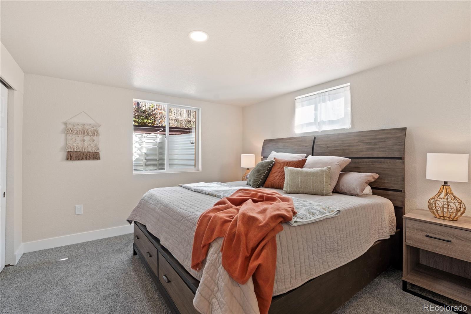Littleton, Colorado, 80120, United States, 5 Bedrooms Bedrooms, ,1 BathroomBathrooms,Residential,For Sale,1940390