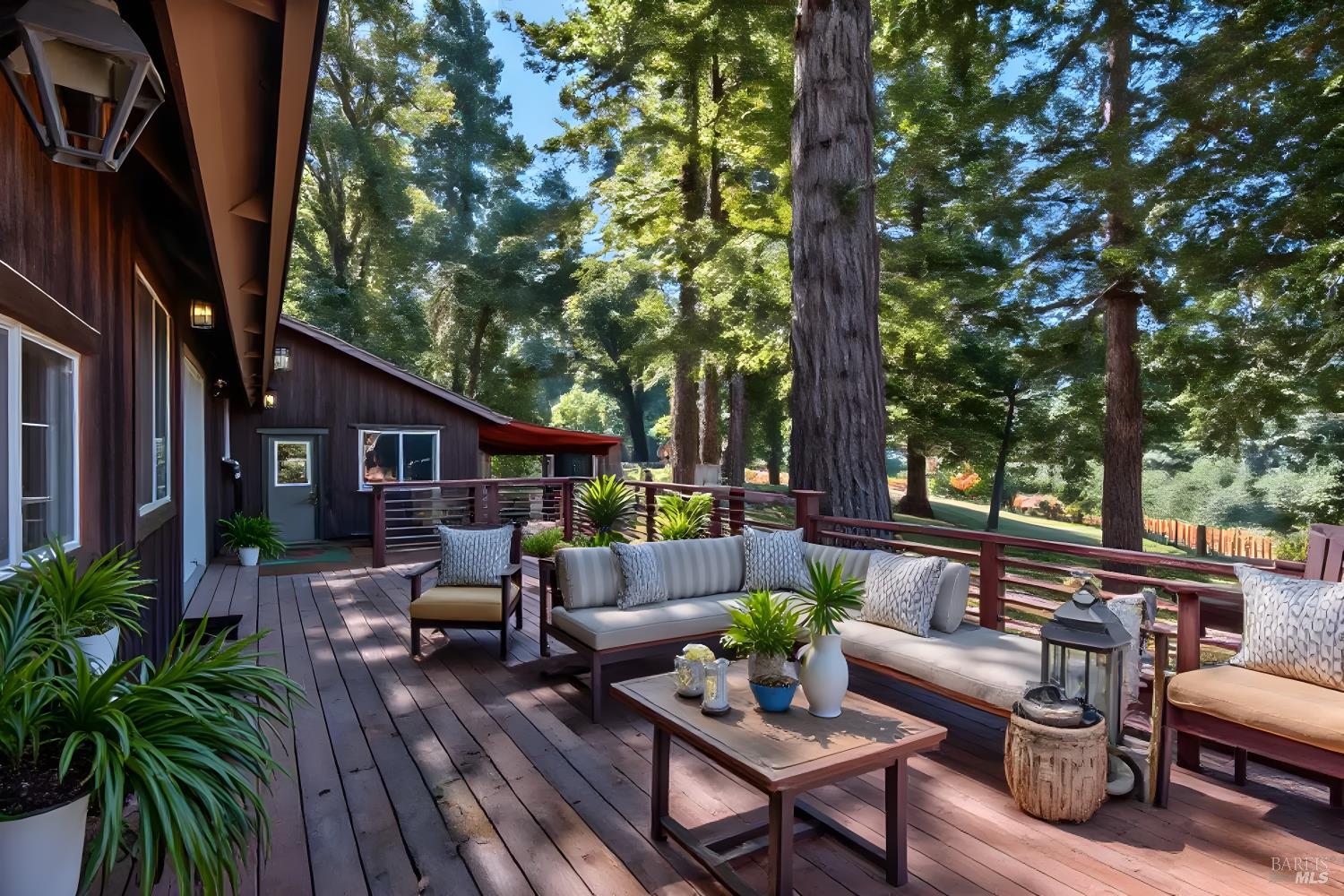 Philo, California, 95466, United States, 3 Bedrooms Bedrooms, ,3 BathroomsBathrooms,Residential,For Sale,1987364