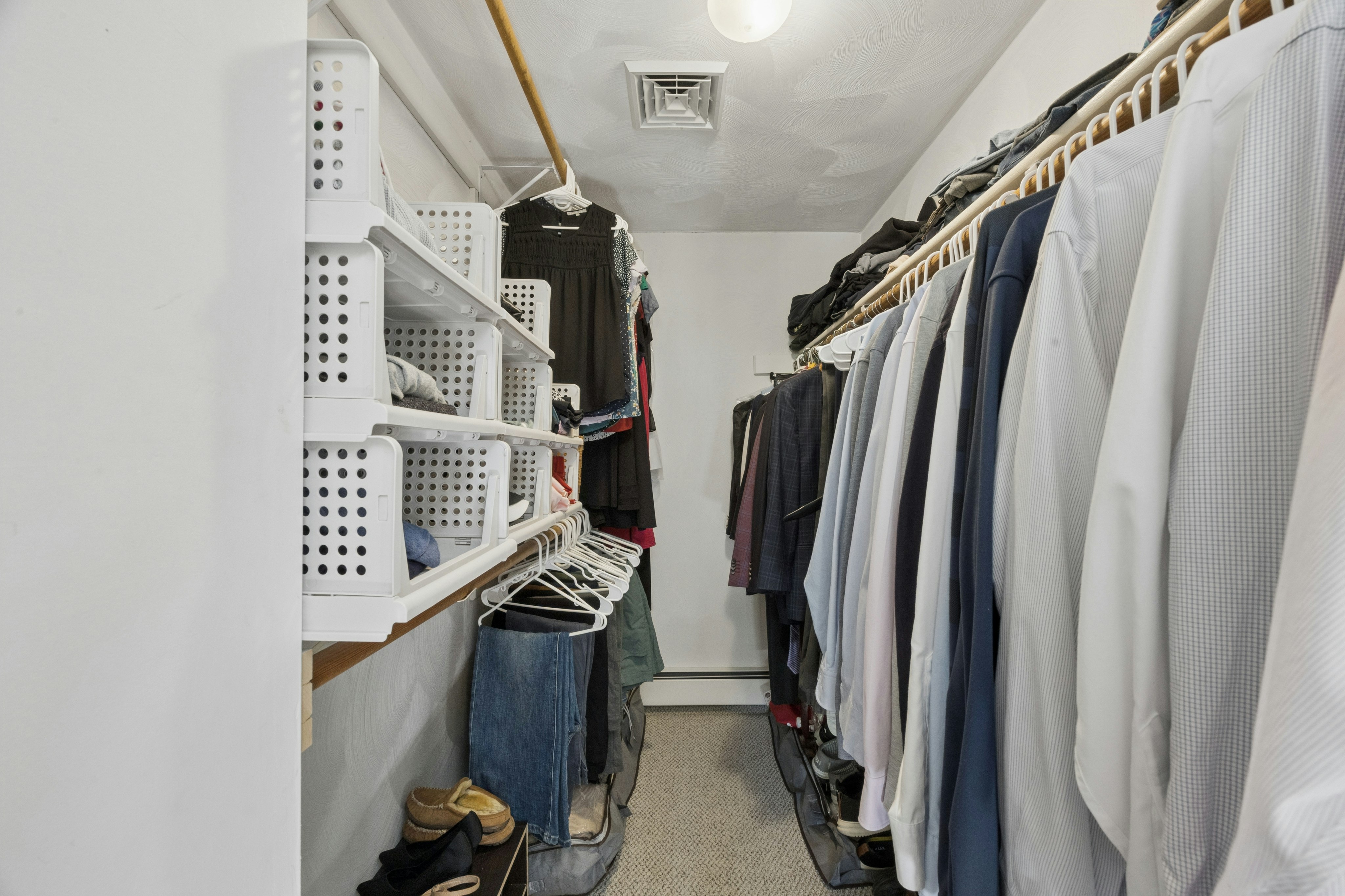  28 Whitman Street, Stow, MA 01775 - 物件實景