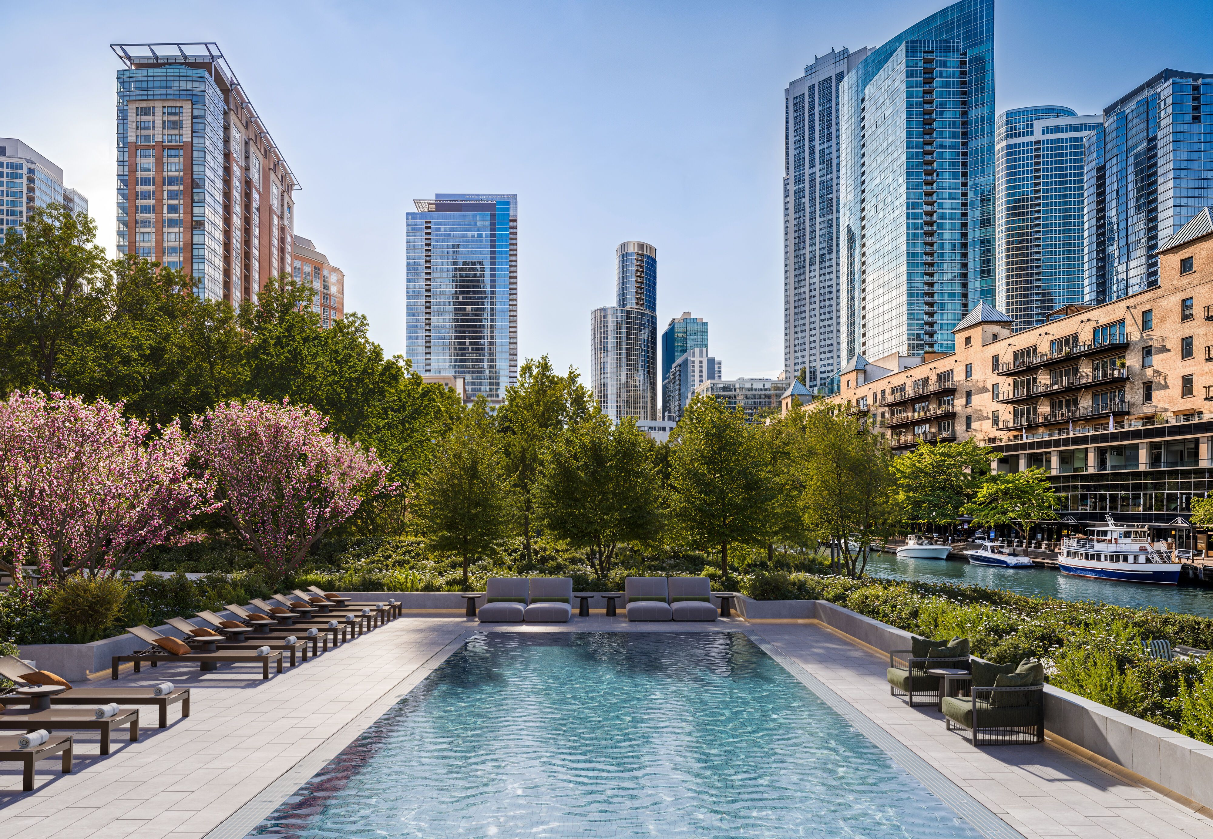  A Bold New Gateway to Chicago