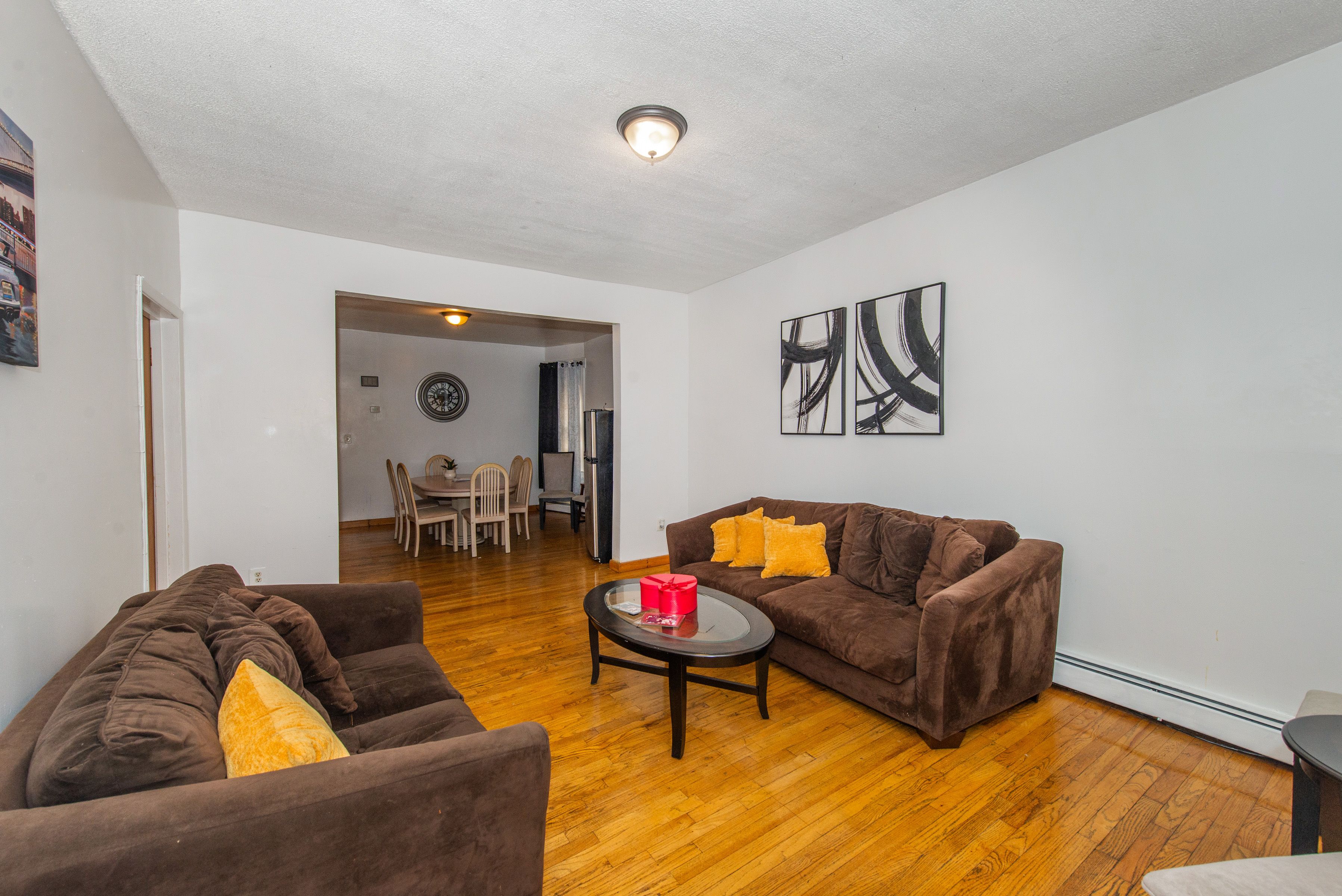 Newark City, New Jersey, 07112, United States, ,3 BathroomsBathrooms,Residential,For Sale,1982998