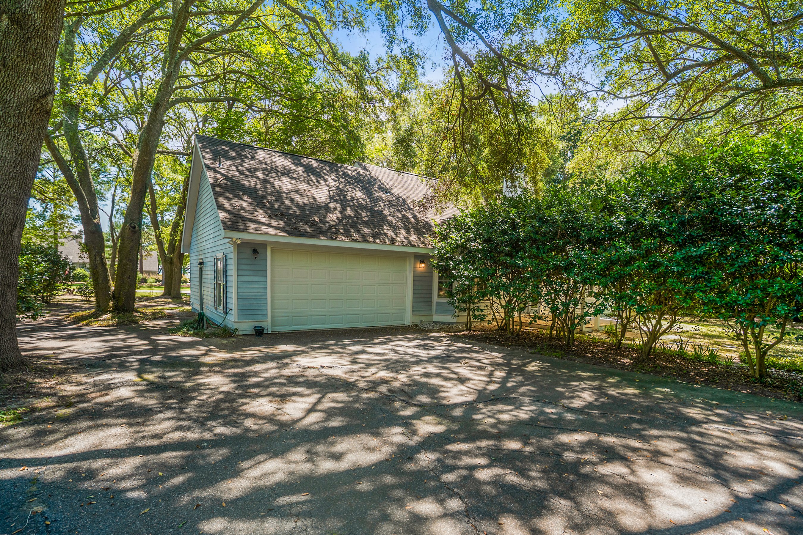 Beaufort, South Carolina, 29907, United States, 3 Bedrooms Bedrooms, ,2 BathroomsBathrooms,Residential,For Sale,1915207