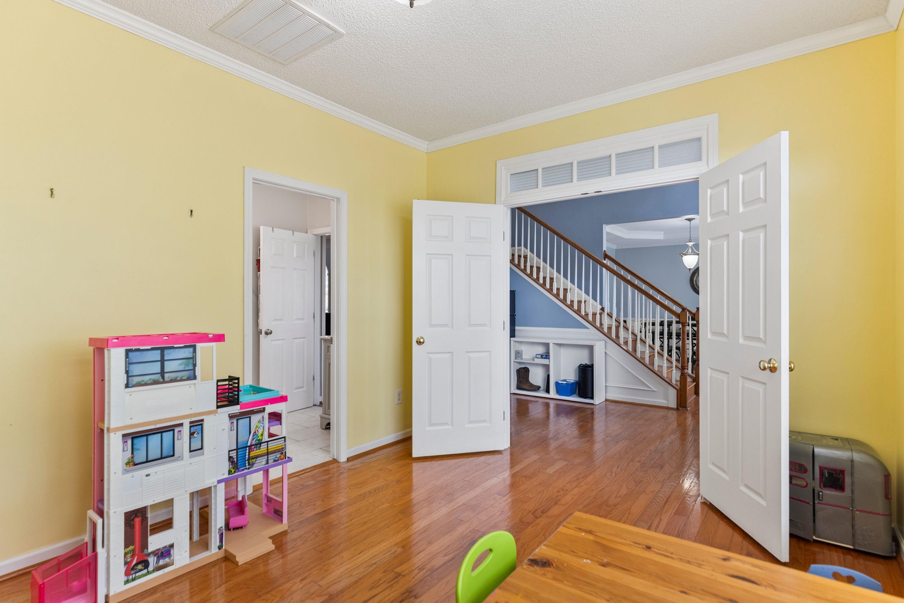 Boiling Springs, South Carolina, 29316, United States, 5 Bedrooms Bedrooms, ,4 BathroomsBathrooms,Residential,For Sale,1977700