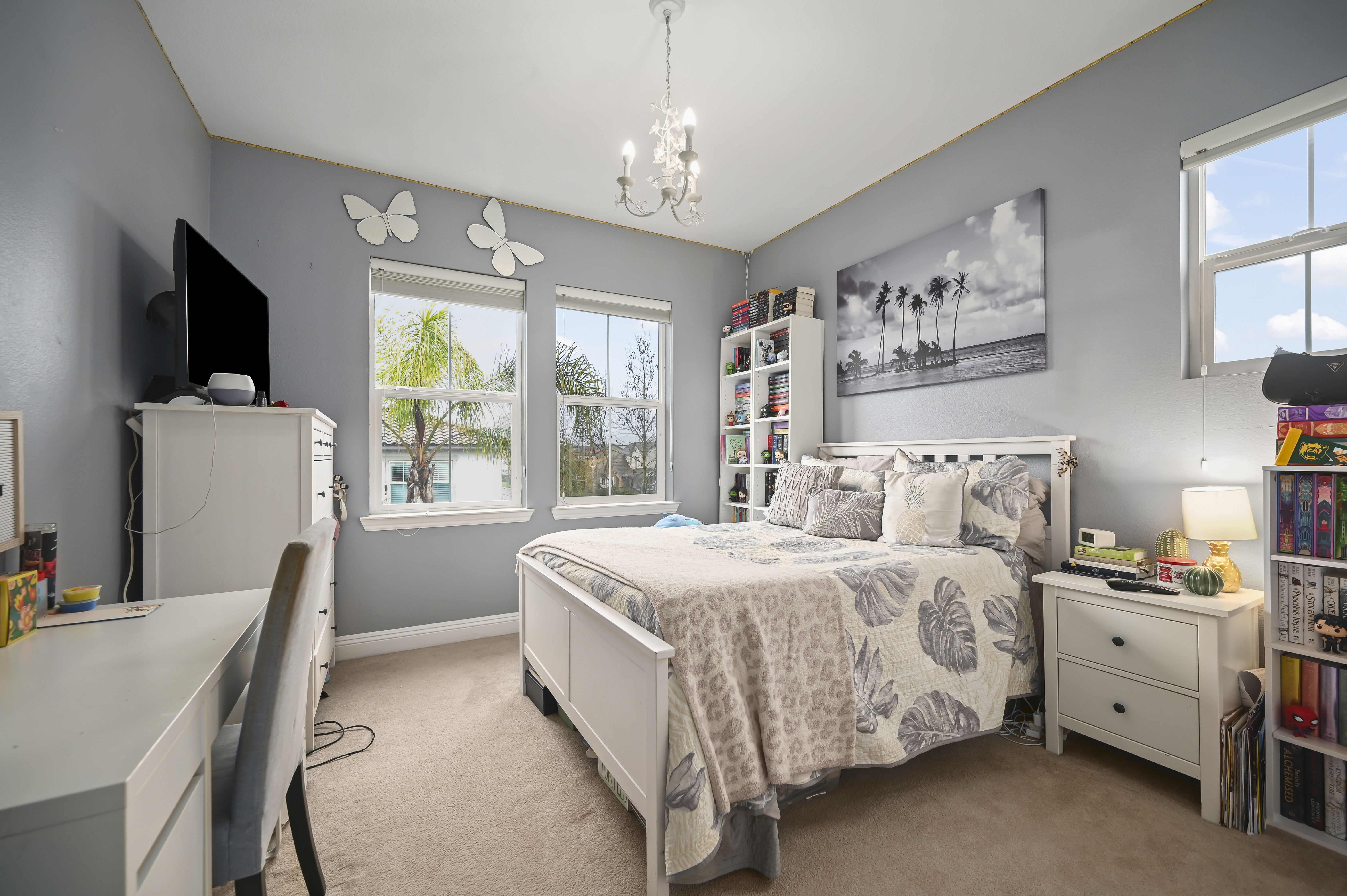  Stunning Monterosso Estate on Private Court with Designer Indoor-Outdoor Living - 物件實景