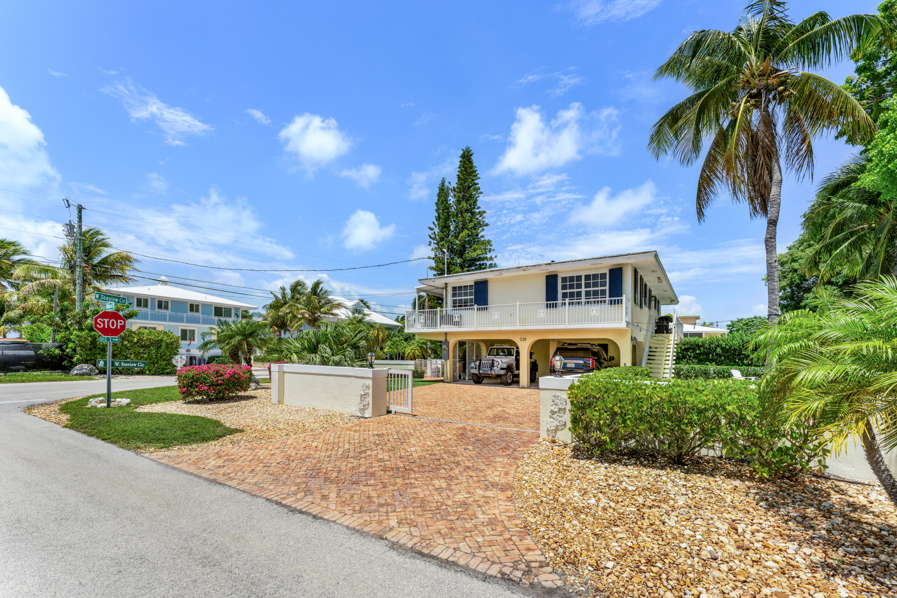  235 W Seaview Circle - 物件實景