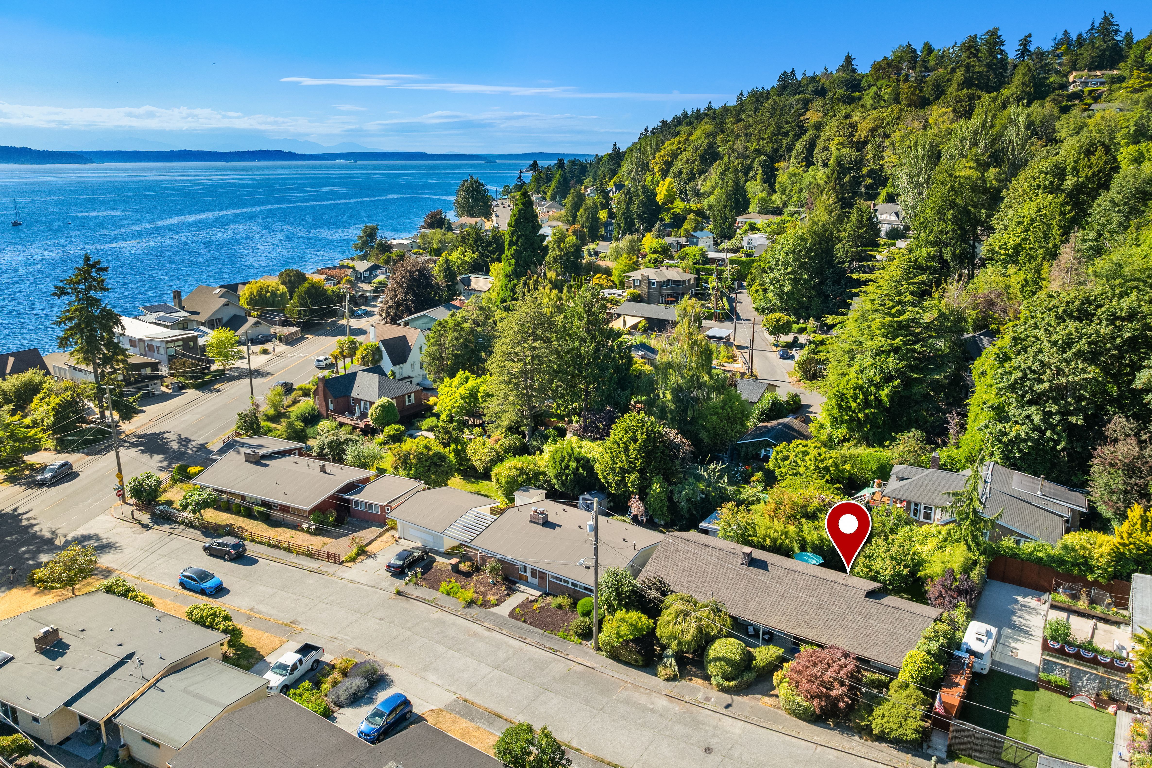  5414 SW Beach Drive Terr, Seattle, WA 98116 - 物件實景
