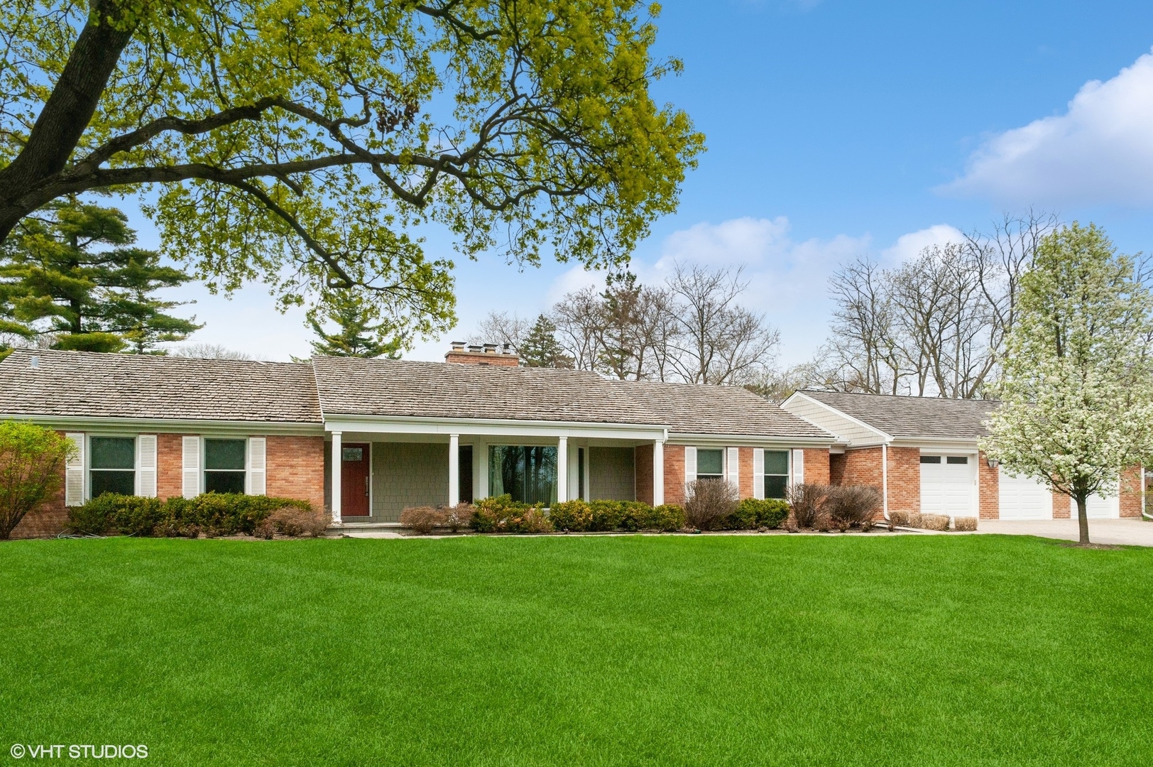 Lake Forest, Illinois, 60045, United States, 3 Bedrooms Bedrooms, ,5 BathroomsBathrooms,Residential,For Sale,1794834