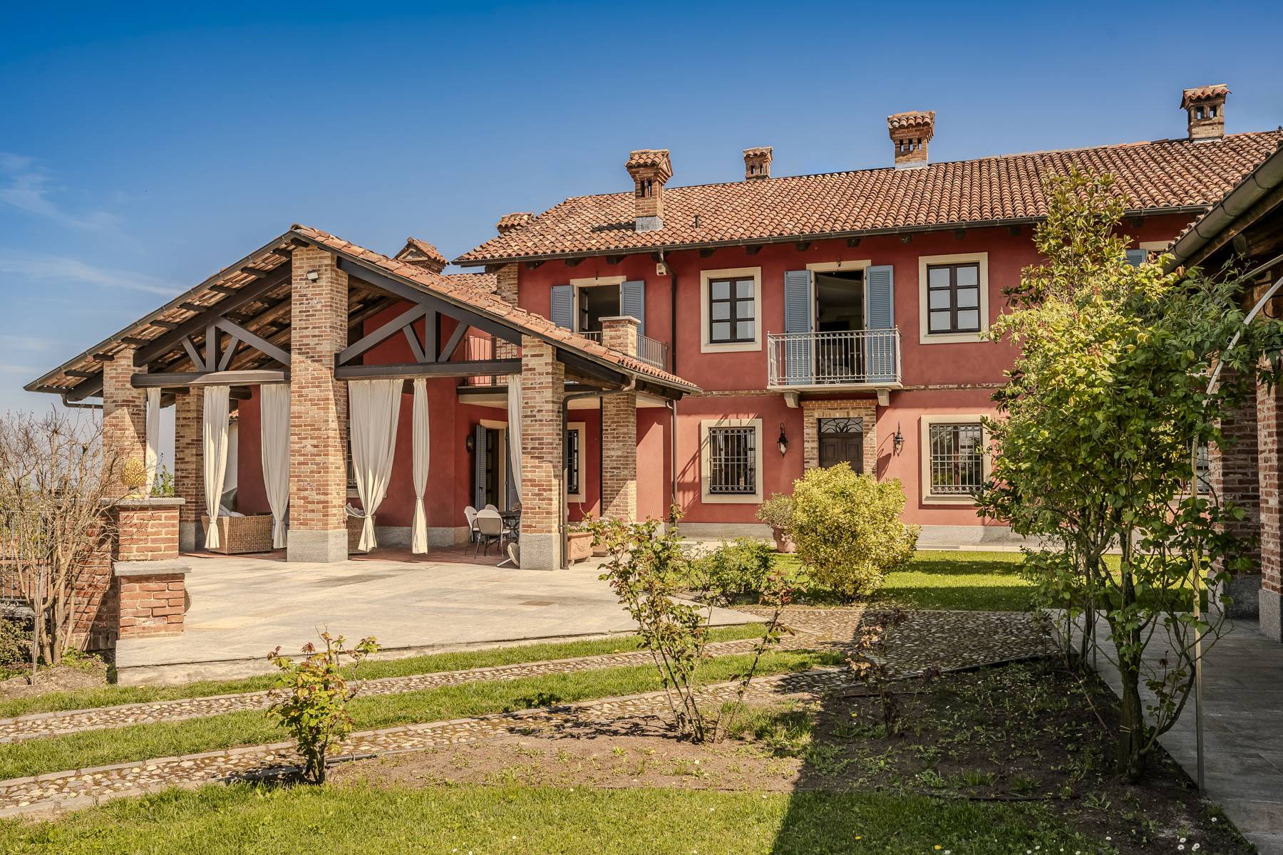  Elegant property with garden in the heart of the Roero - 物件實景