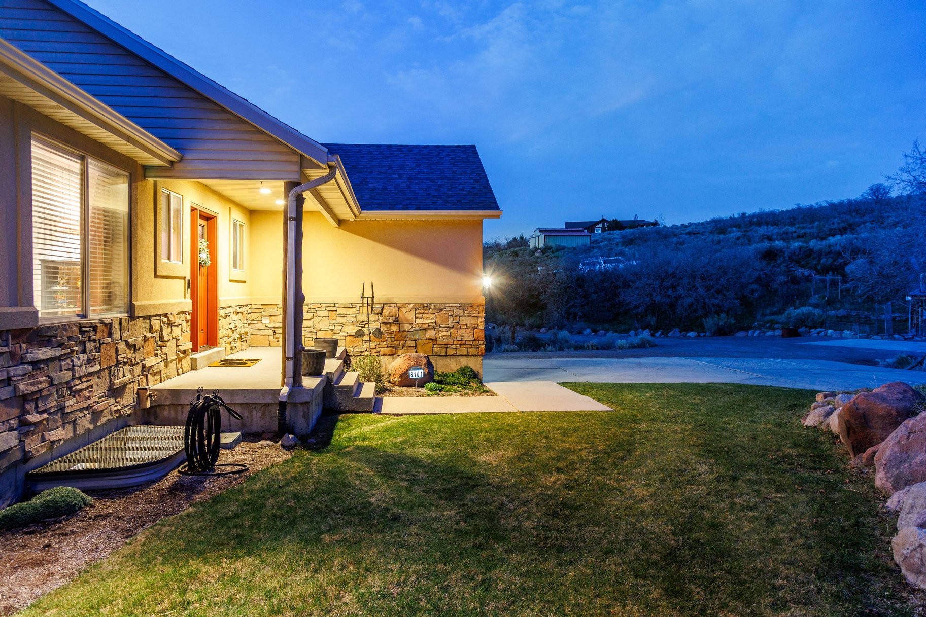  Rare Opportunity in Herriman High Country Estates  Rambler on 7.7 Private Acres - 物件實景