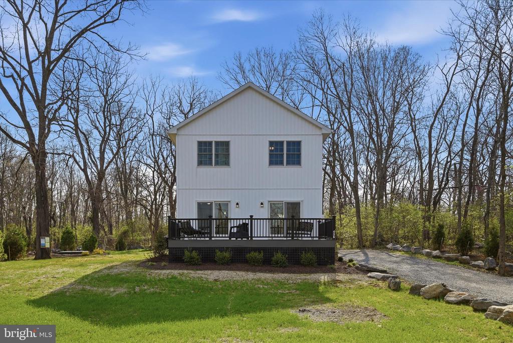 Boyce, Virginia, 22620, United States, 3 Bedrooms Bedrooms, ,3 BathroomsBathrooms,Residential,For Sale,2032757