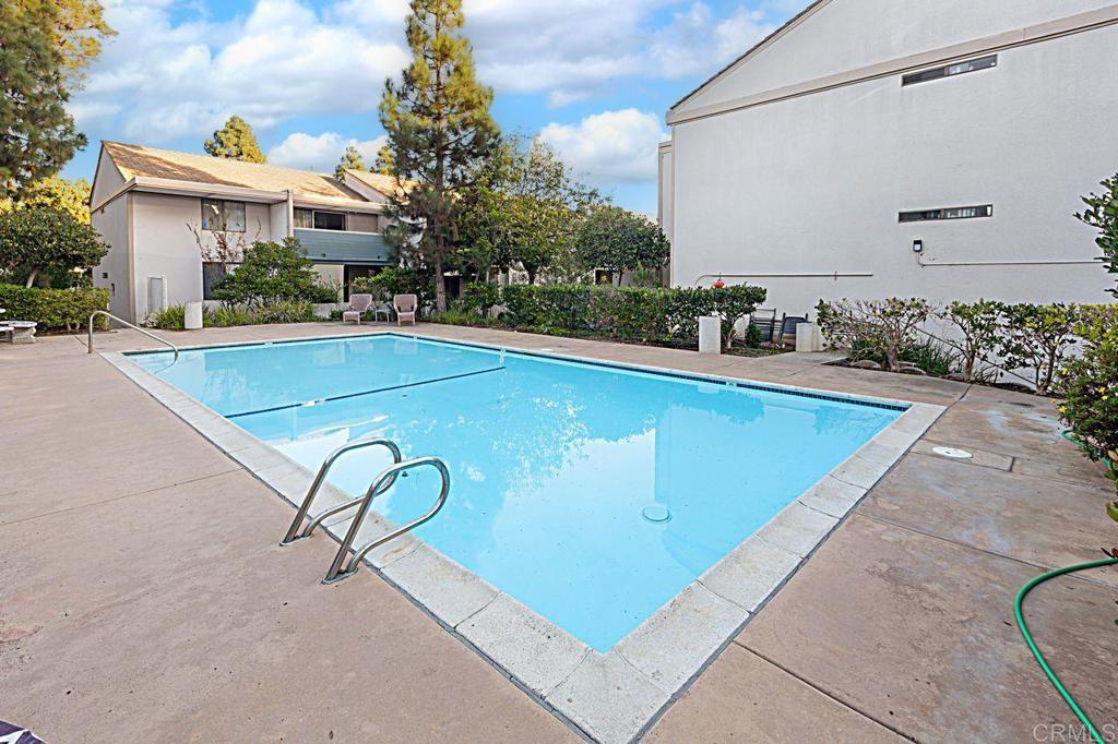 San Diego, California, 92122, United States, 2 Bedrooms Bedrooms, ,2 BathroomsBathrooms,Residential,For Sale,1891697