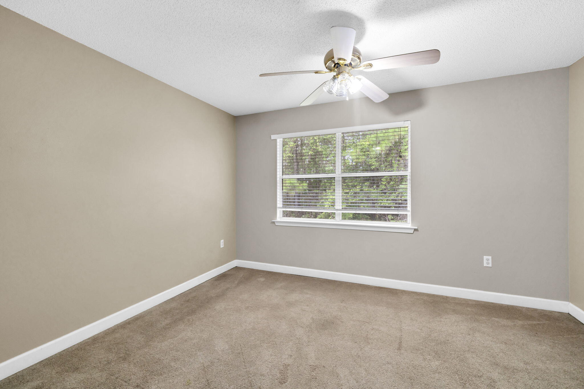 Santa Rosa Beach, Florida, 32459, United States, 3 Bedrooms Bedrooms, ,3 BathroomsBathrooms,Residential,For Sale,1927452