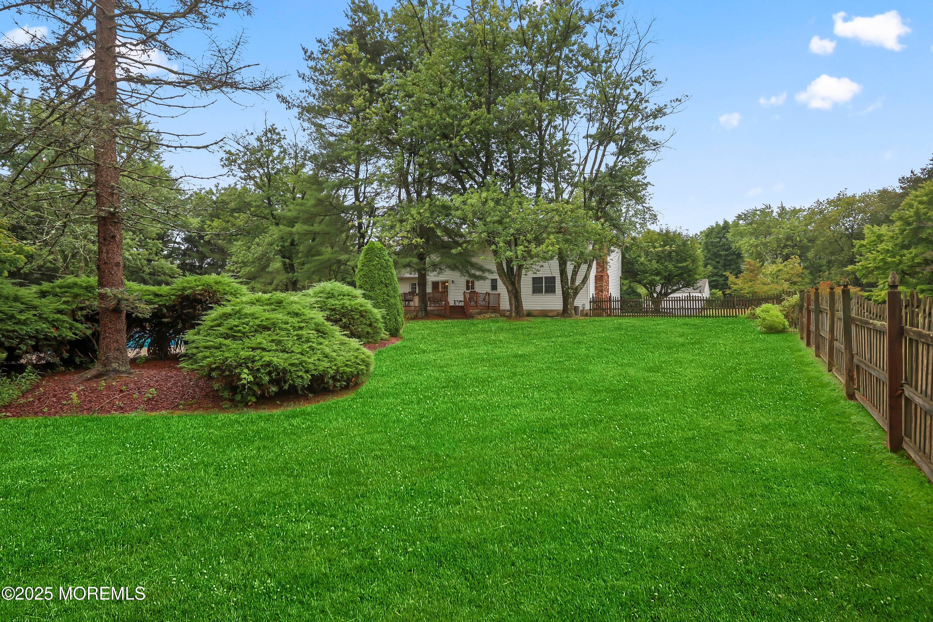 Marlboro, New Jersey, 07746, United States, 5 Bedrooms Bedrooms, ,3 BathroomsBathrooms,Residential,For Sale,1924539