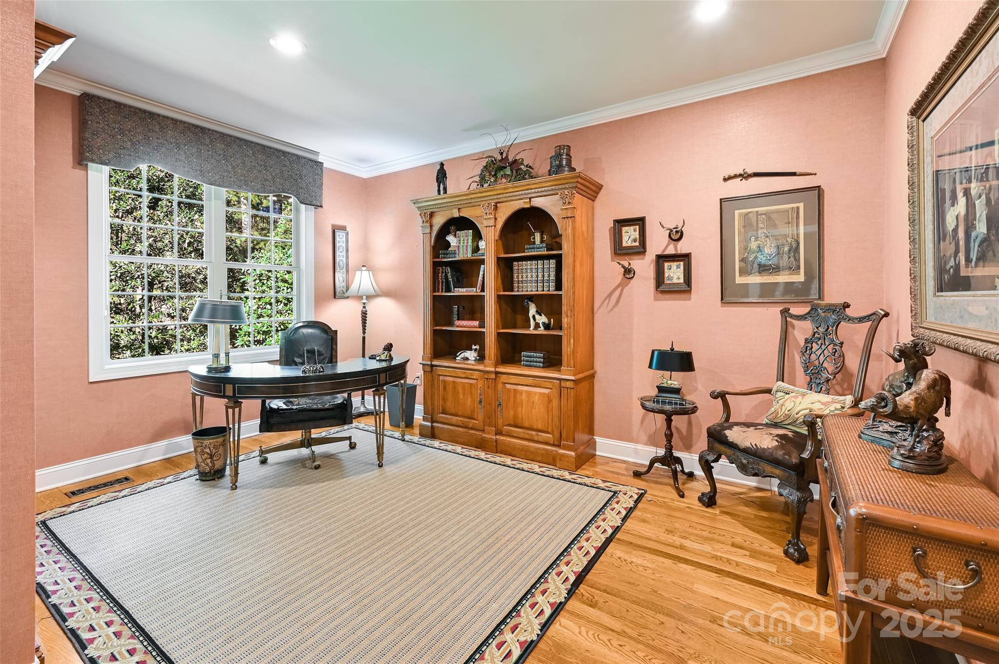 Hendersonville, North Carolina, 28739, United States, 4 Bedrooms Bedrooms, ,3 BathroomsBathrooms,Residential,For Sale,1992050