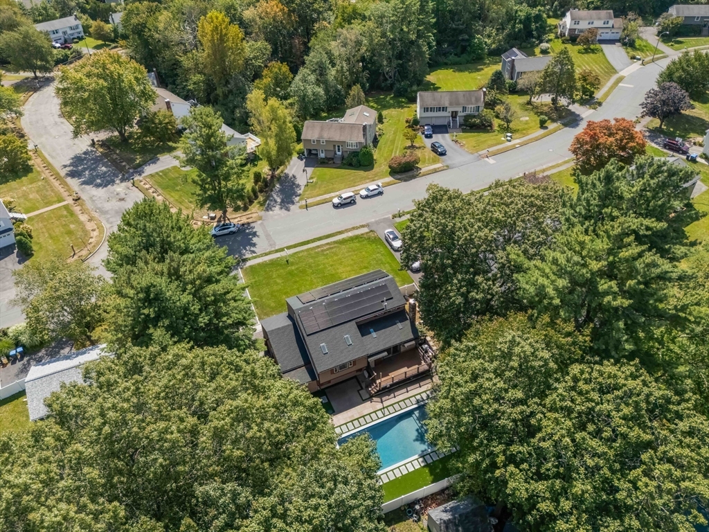 Natick, Massachusetts, 01760, United States, 4 Bedrooms Bedrooms, ,4 BathroomsBathrooms,Residential,For Sale,1950853