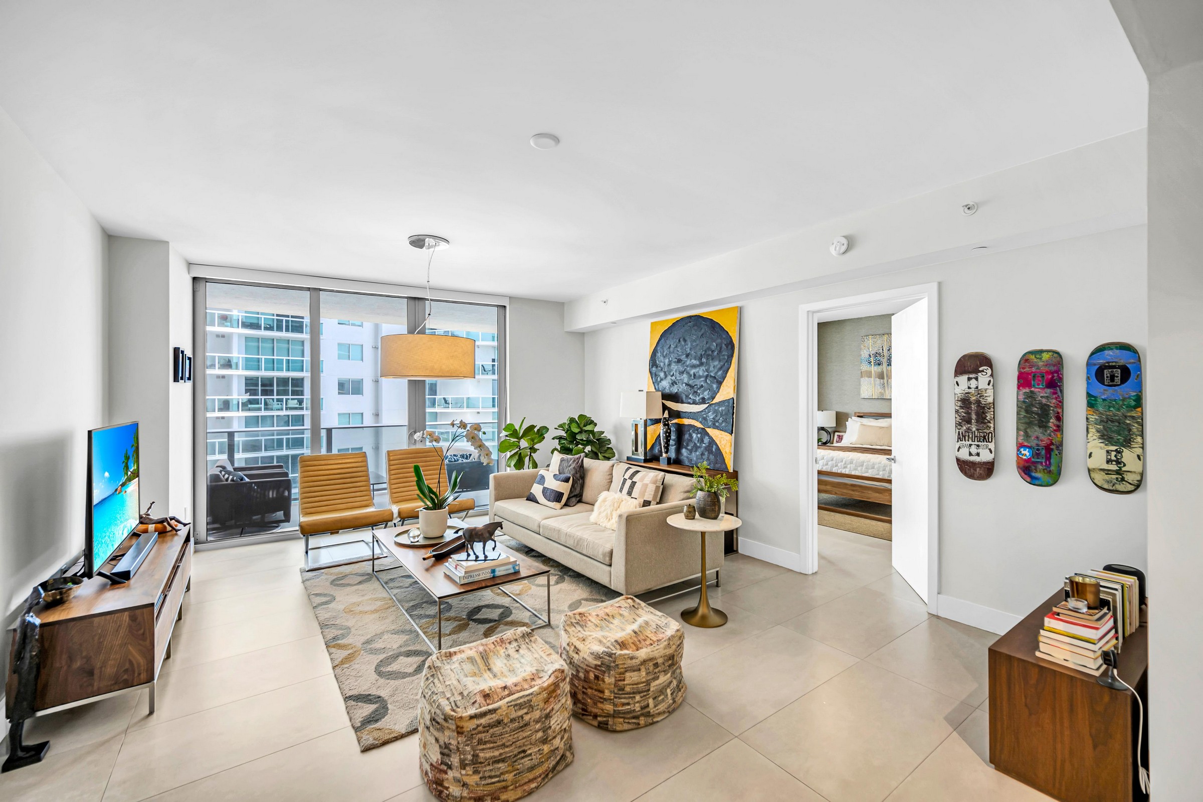  488 NE 18th St, Miami, FL, 33132 - 物件實景
