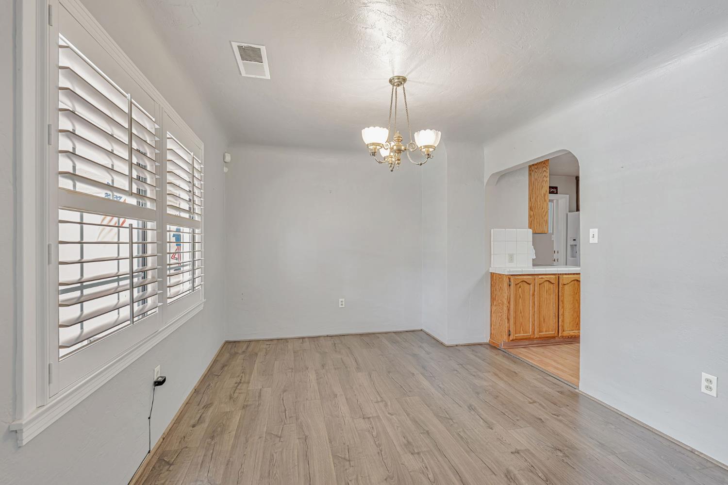 Modesto, California, 95350, United States, 3 Bedrooms Bedrooms, ,2 BathroomsBathrooms,Residential,For Sale,1927258