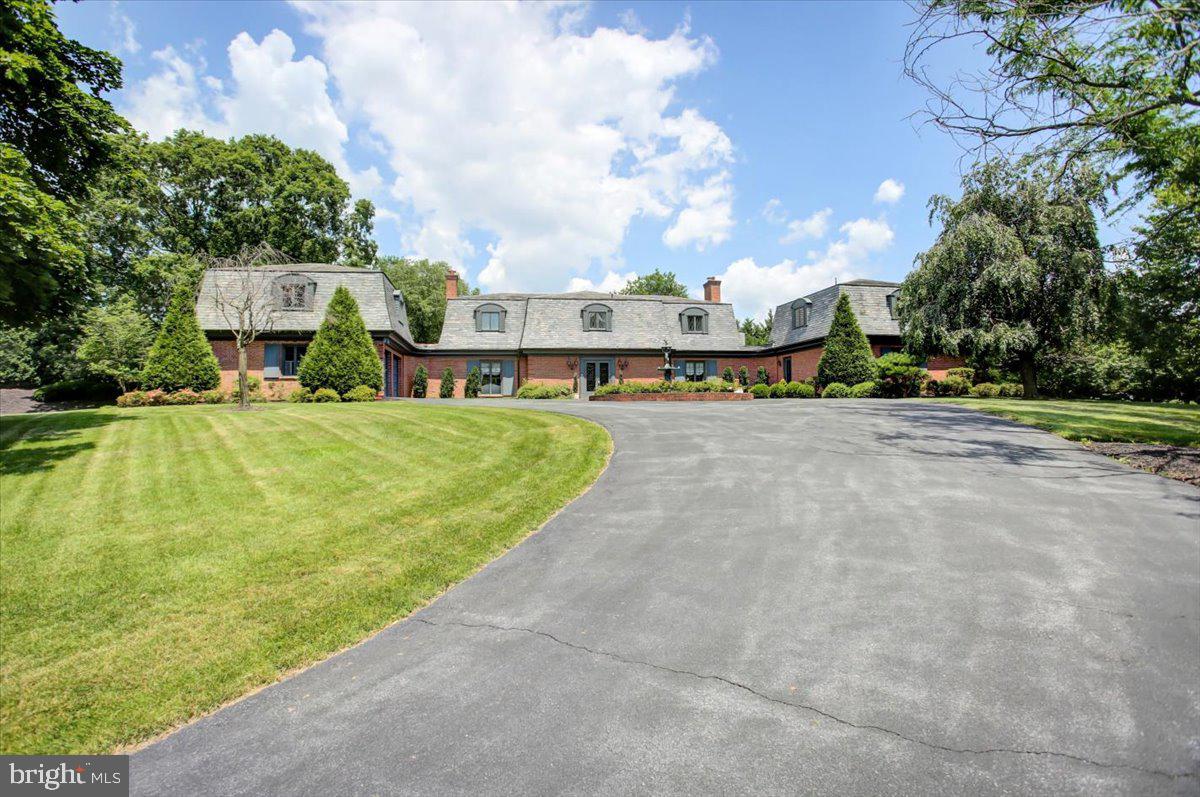 Waynesboro, Pennsylvania, 17268, United States, 4 Bedrooms Bedrooms, ,4 BathroomsBathrooms,Residential,For Sale,1731407