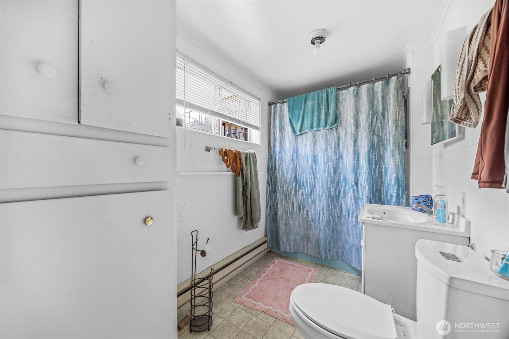 Bellingham, Washington, 98225, United States, ,Residential,For Sale,1885360