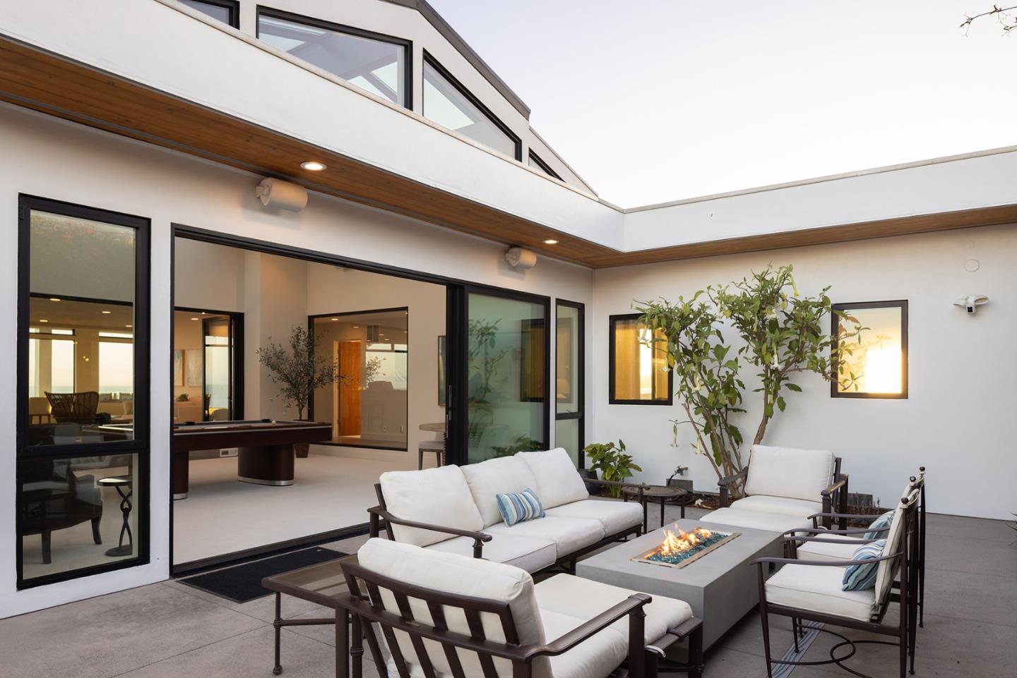 Santa Cruz, California, 95062, United States, 4 Bedrooms Bedrooms, ,4 BathroomsBathrooms,Residential,For Sale,1898604
