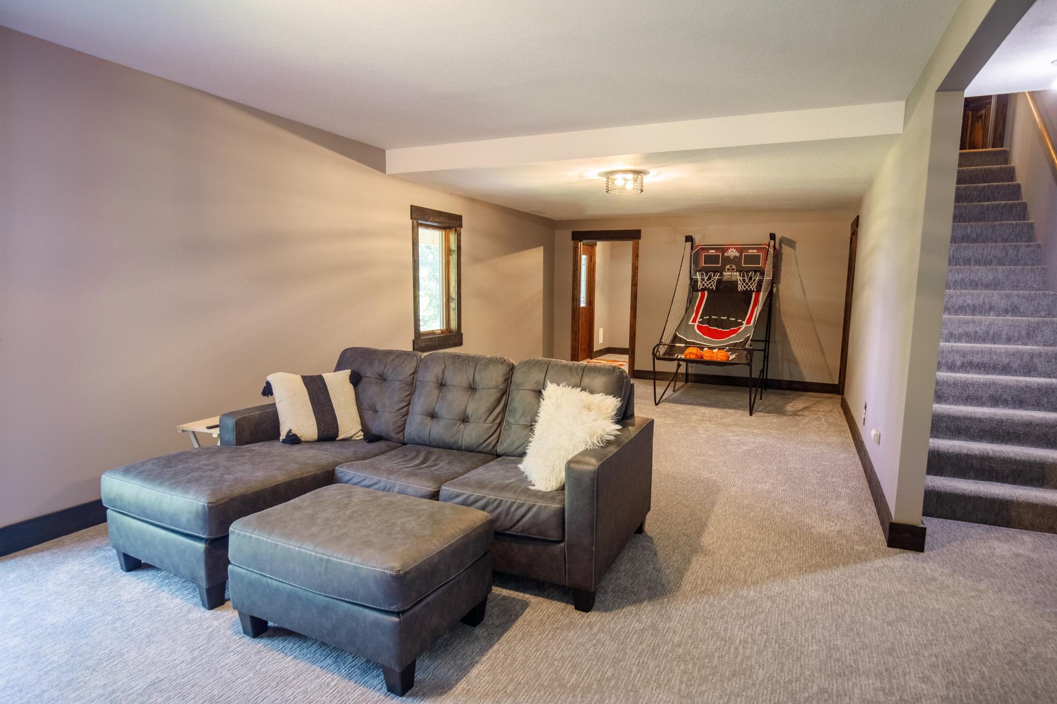 Breezy Point, Minnesota, 56472, United States, 5 Bedrooms Bedrooms, ,3 BathroomsBathrooms,Residential,For Sale,1906827