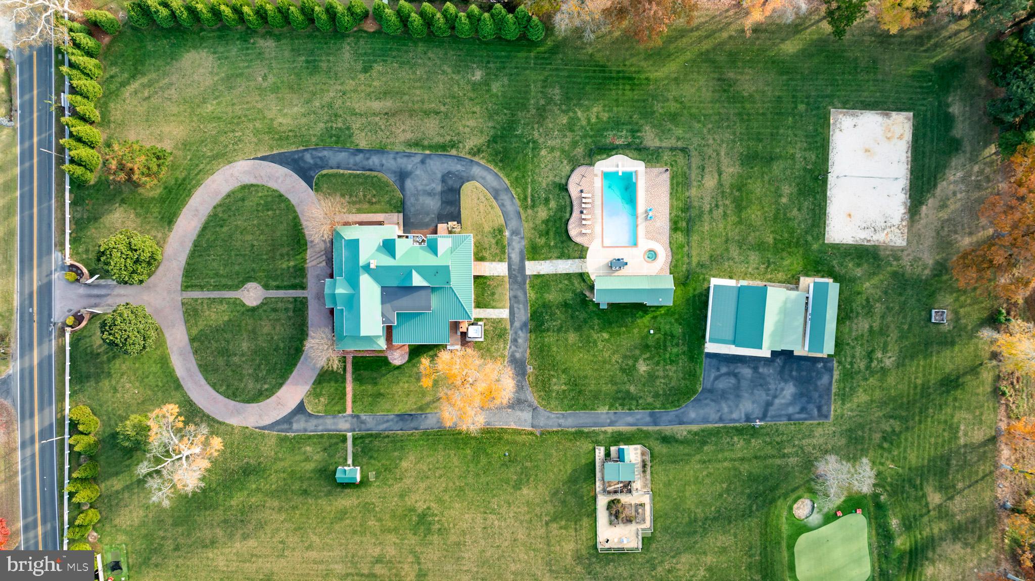 La Plata, Maryland, 20646, United States, 5 Bedrooms Bedrooms, ,4 BathroomsBathrooms,Residential,For Sale,1990245