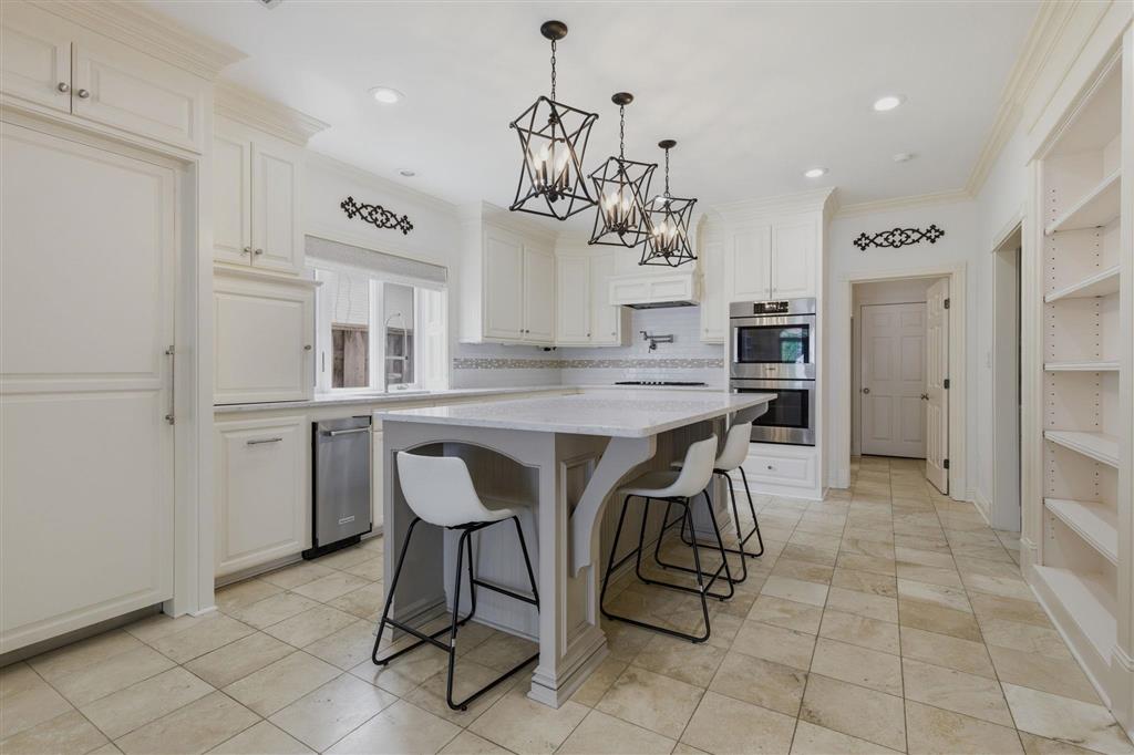 Lake Charles, Louisiana, 70605, United States, 4 Bedrooms Bedrooms, ,4 BathroomsBathrooms,Residential,For Sale,2033093