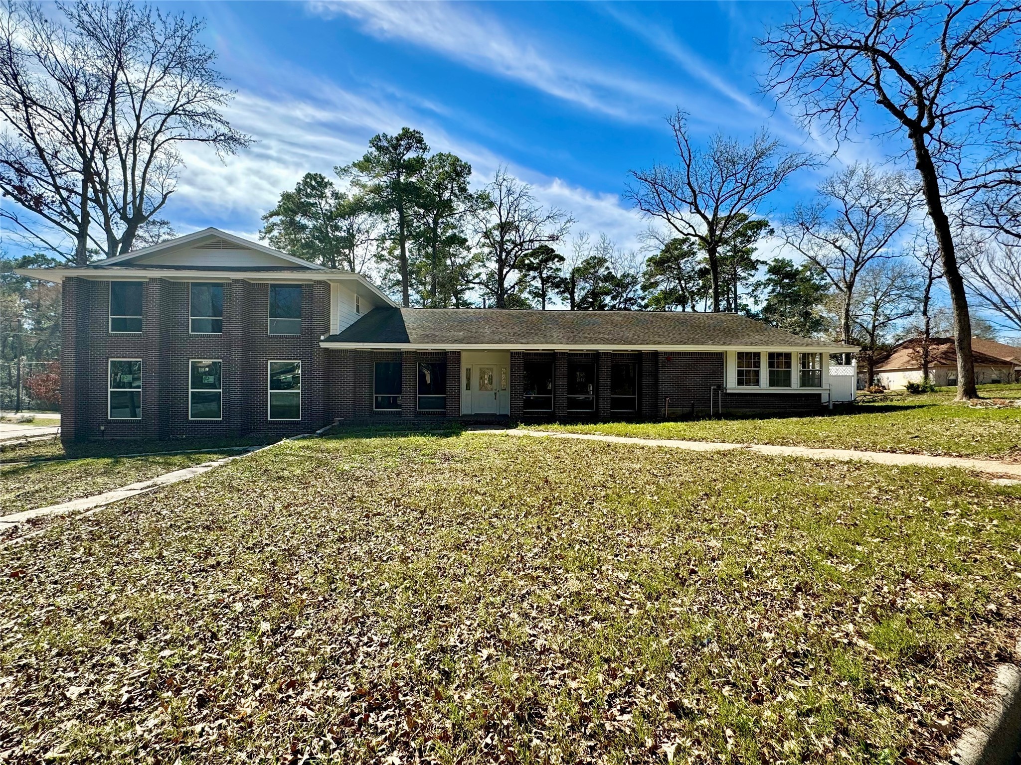 Conroe, Texas, 77304, United States, 12 Bedrooms Bedrooms, ,7 BathroomsBathrooms,Residential,For Sale,1976504