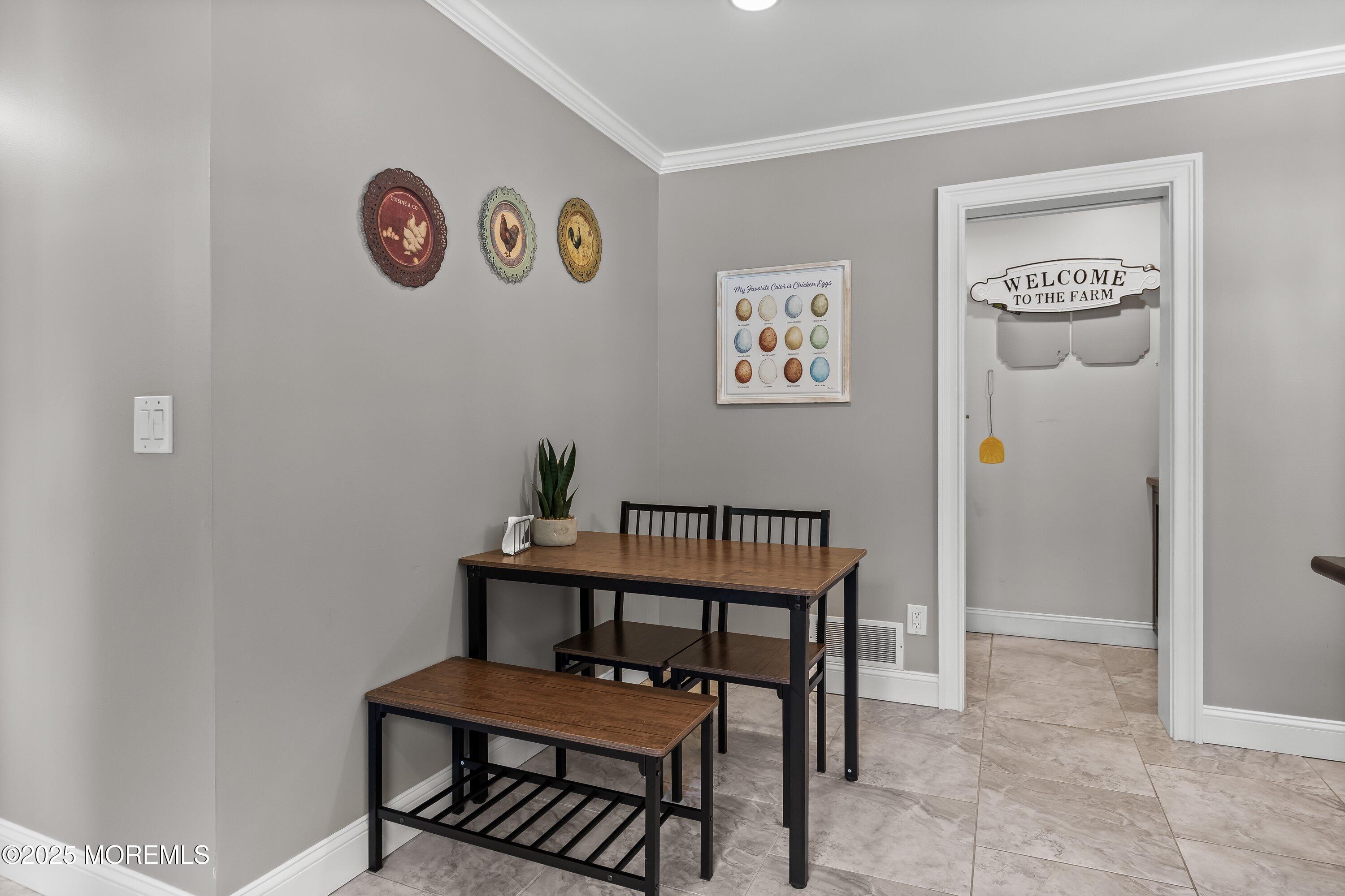 Cream Ridge, New Jersey, 08514, United States, 4 Bedrooms Bedrooms, ,3 BathroomsBathrooms,Residential,For Sale,1904272