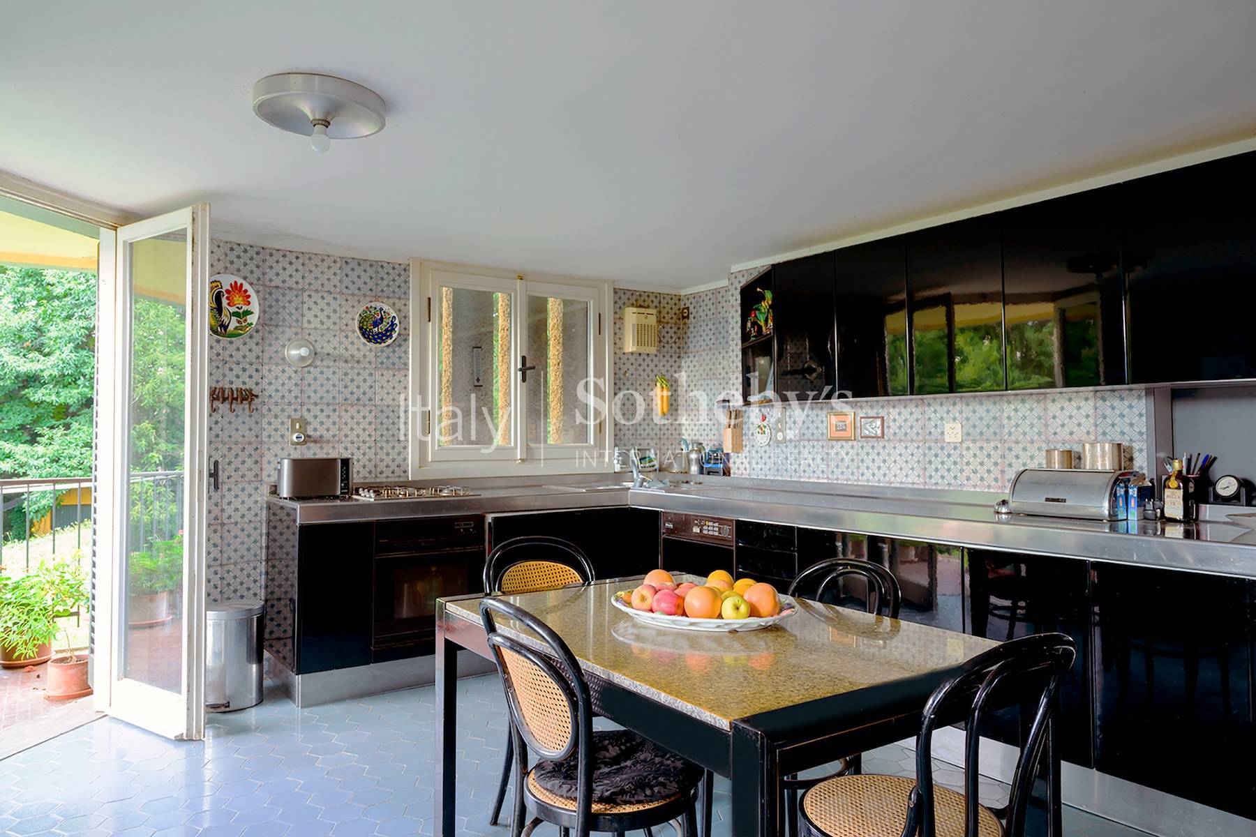  Inviting 1960s villa overlooking Lake Varese - 物件實景