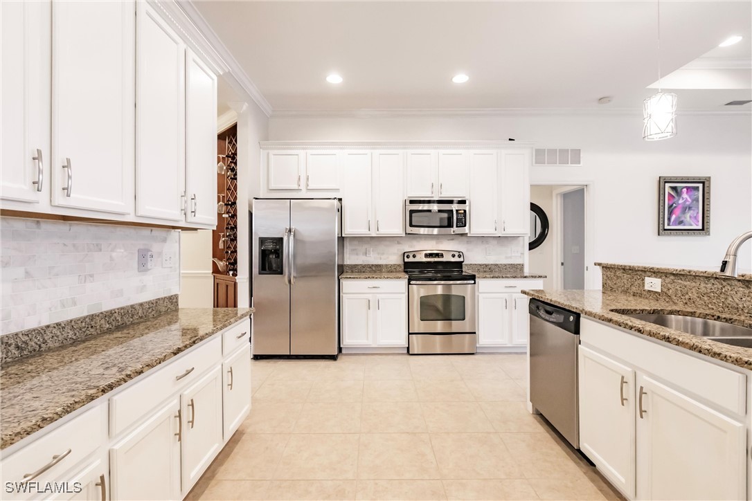 North Fort Myers, Florida, 33917, United States, 3 Bedrooms Bedrooms, ,2 BathroomsBathrooms,Residential,For Sale,1861082