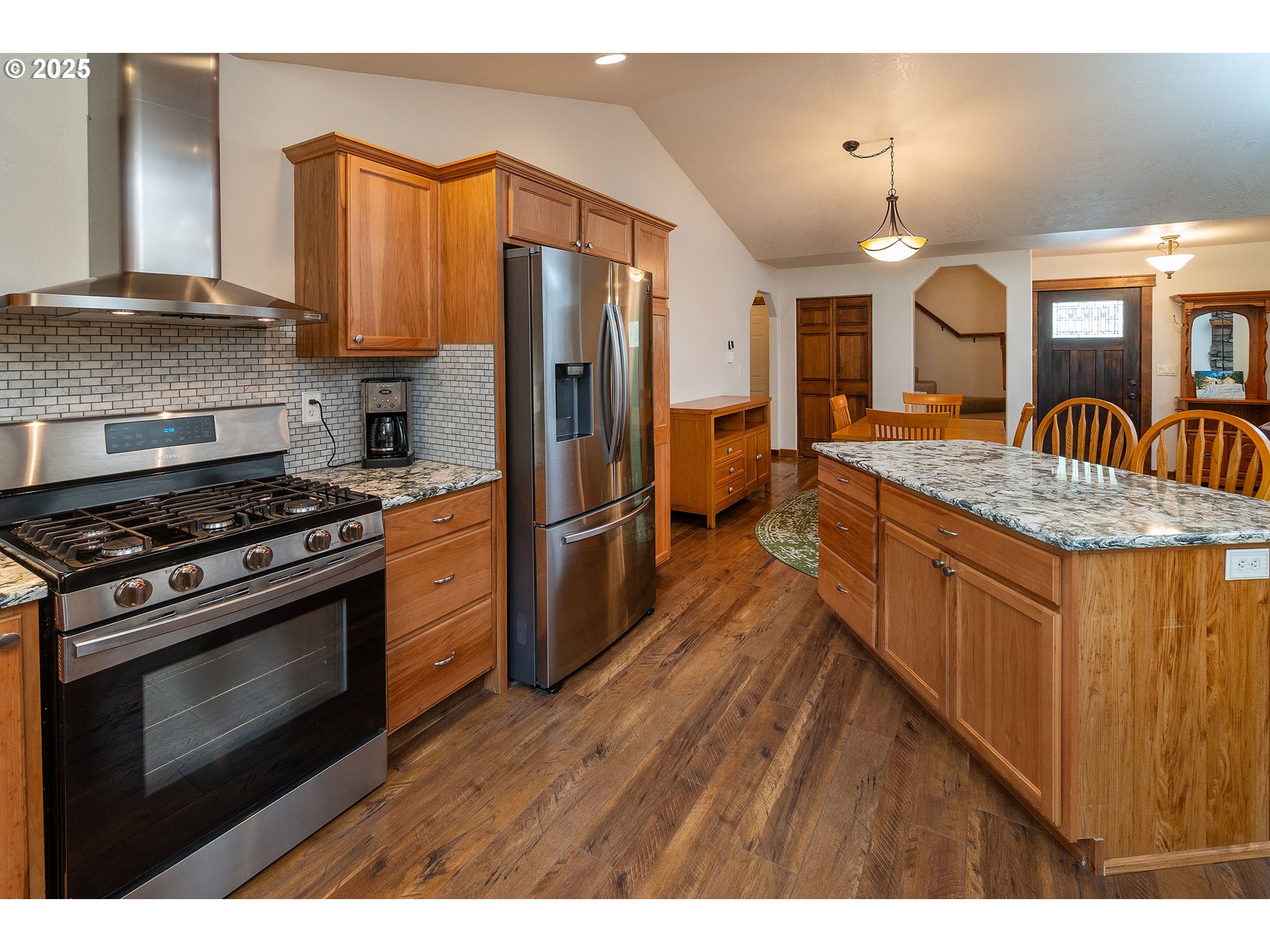 La Pine, Oregon, 97739, United States, 3 Bedrooms Bedrooms, ,2 BathroomsBathrooms,Residential,For Sale,1961362