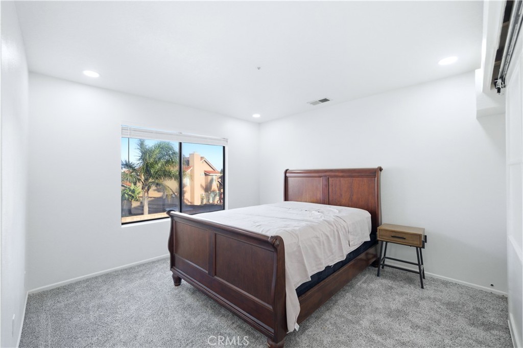 Fontana, California, 92336, United States, 3 Bedrooms Bedrooms, ,2 BathroomsBathrooms,Residential,For Sale,2028029