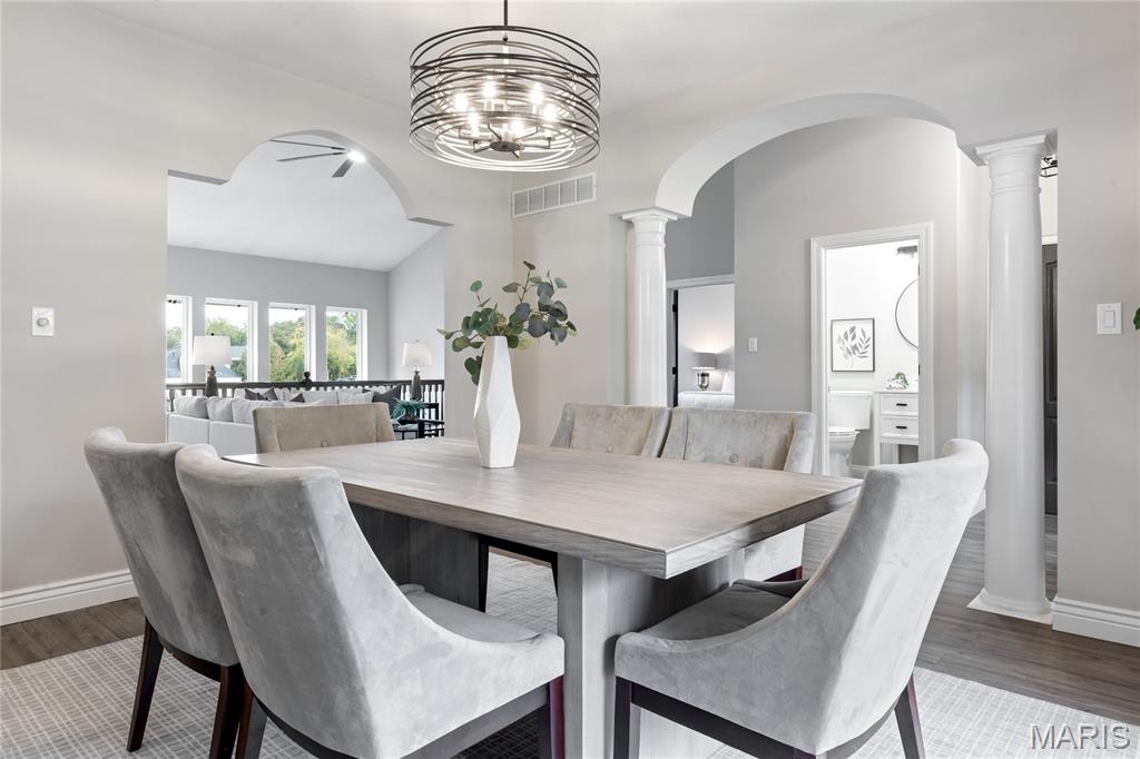 Weldon Spring, Missouri, 63304, United States, 3 Bedrooms Bedrooms, ,3 BathroomsBathrooms,Residential,For Sale,1989654