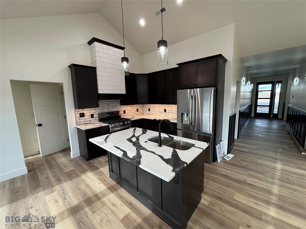 Deer Lodge, Montana, 59722, United States, 3 Bedrooms Bedrooms, ,2 BathroomsBathrooms,Residential,For Sale,2005474