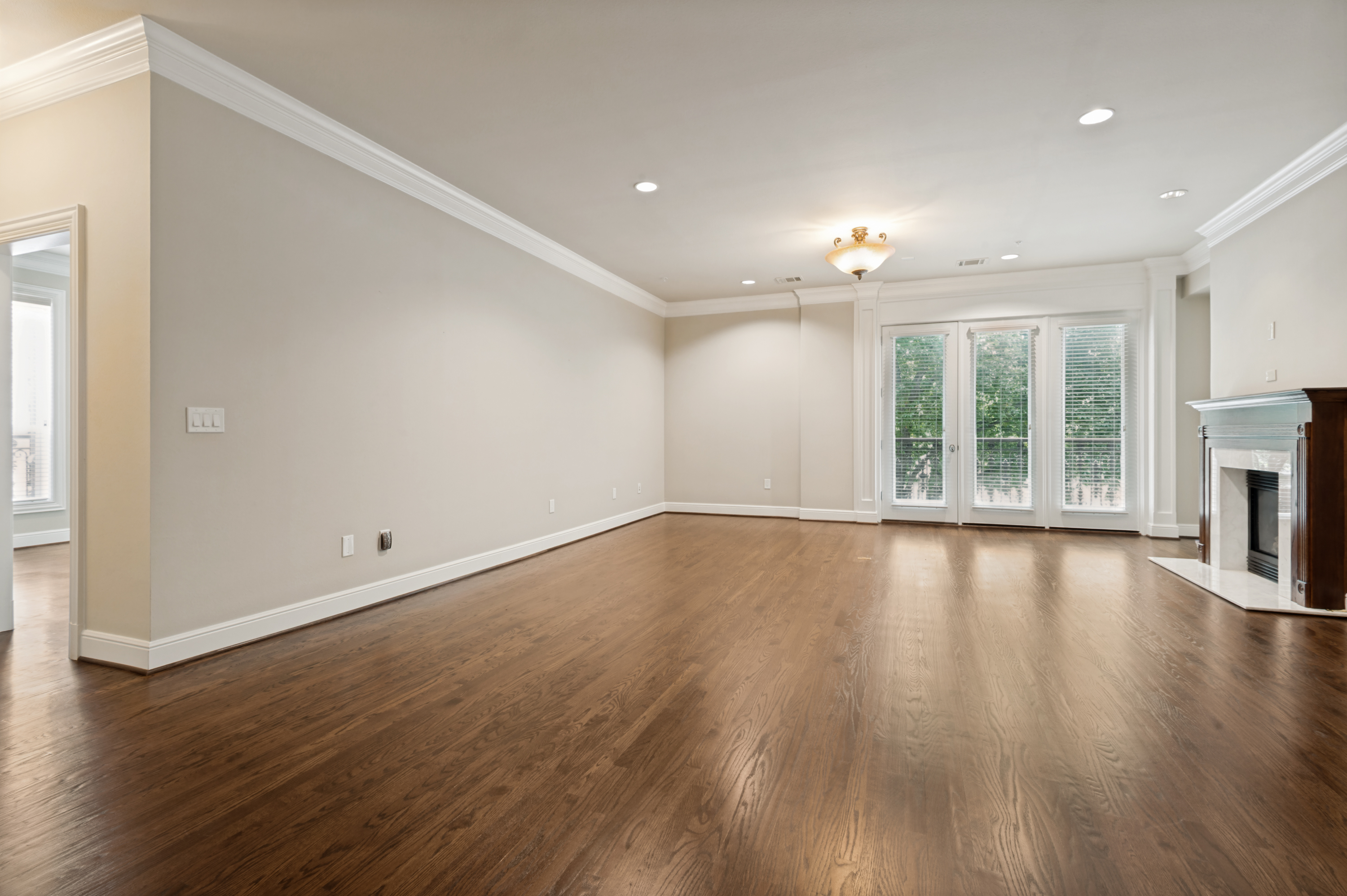  Move right in ... meticulously maintained Midrise in coveted Preston Hollow - 物件實景