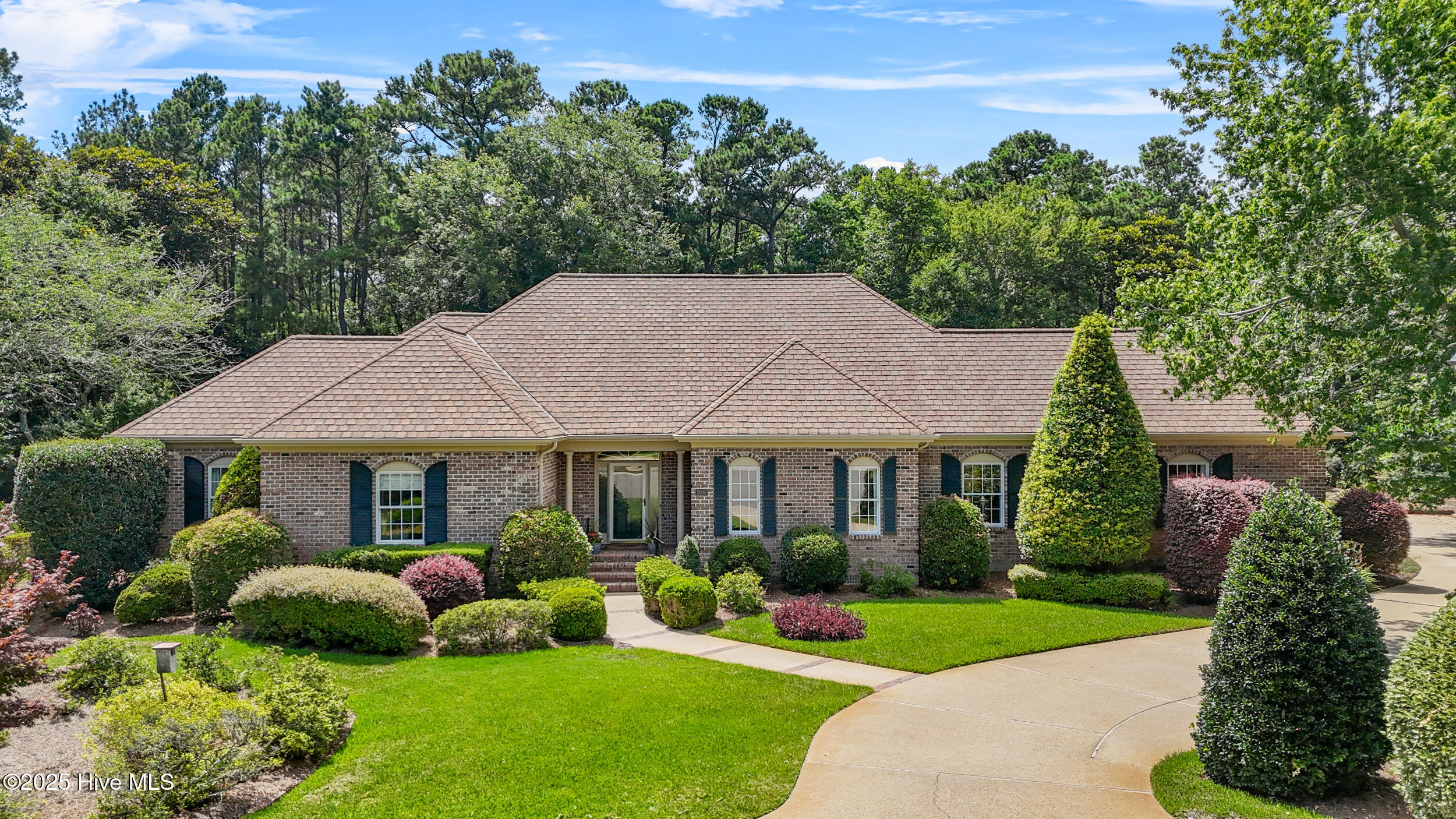 Wilmington, North Carolina, 28405, United States, 4 Bedrooms Bedrooms, ,4 BathroomsBathrooms,Residential,For Sale,1876476