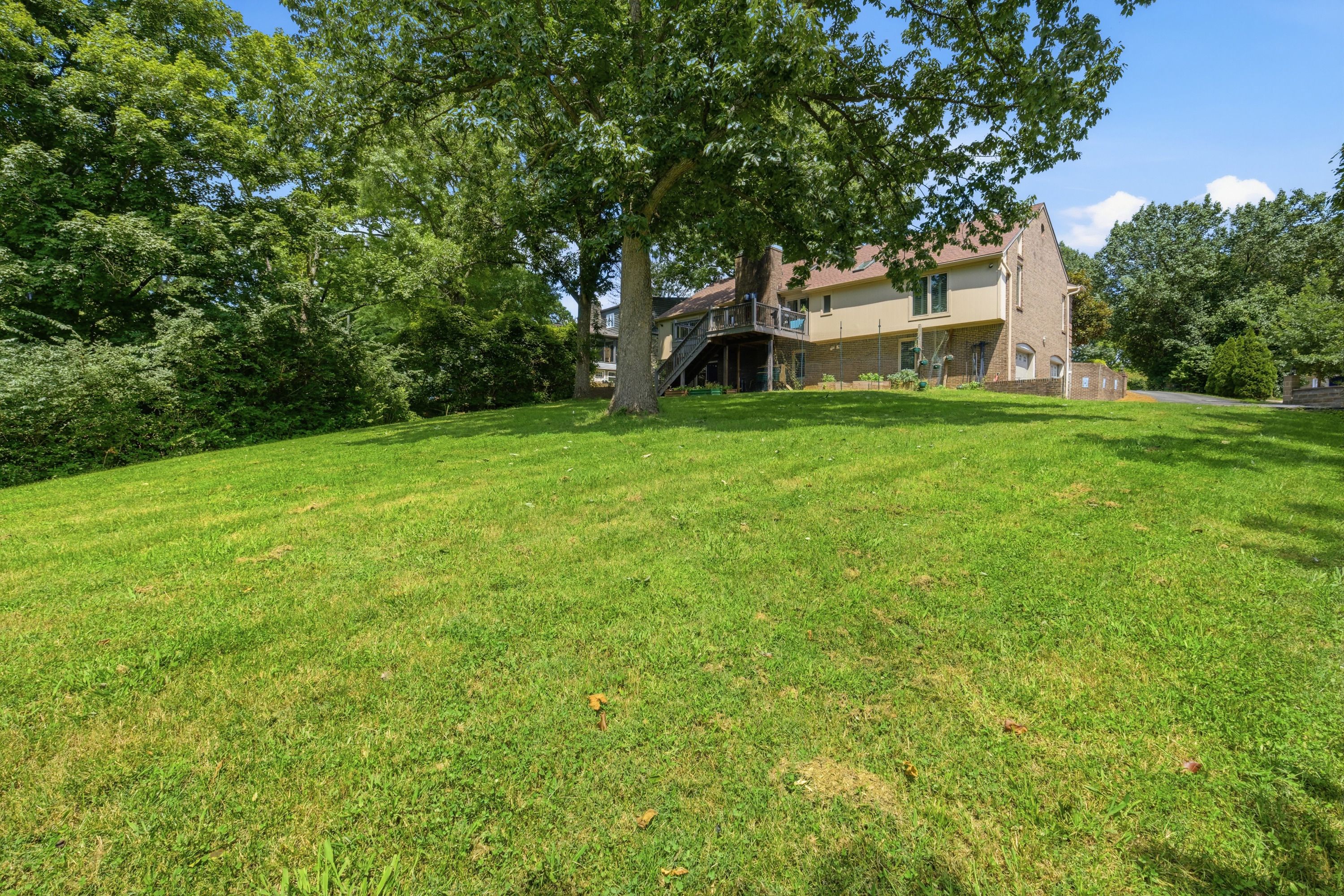  4319 Comanche Trail, Louisville, KY 40207 - 物件實景