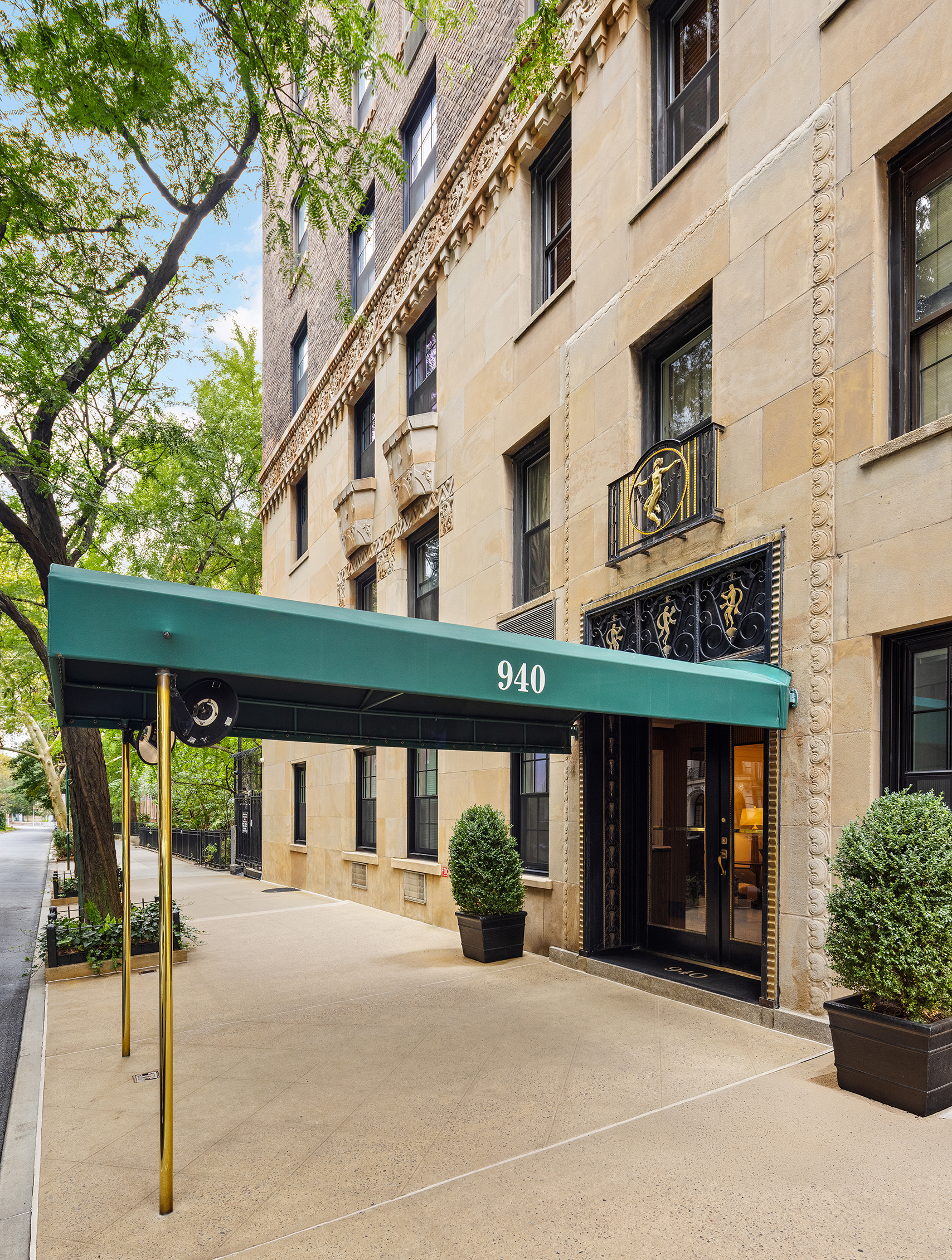  940 Park Avenue - 物件實景