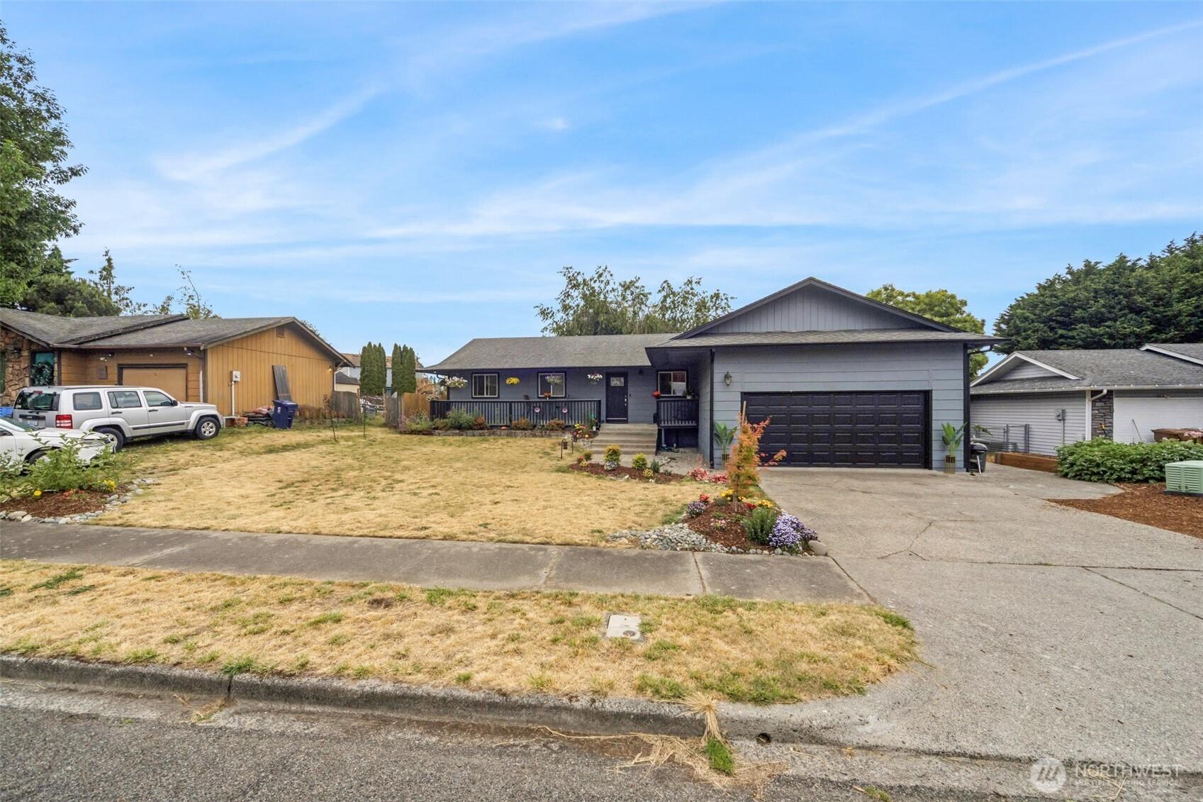 TACOMA, Washington, 98422, United States, 4 Bedrooms Bedrooms, ,2 BathroomsBathrooms,Residential,For Sale,1882641